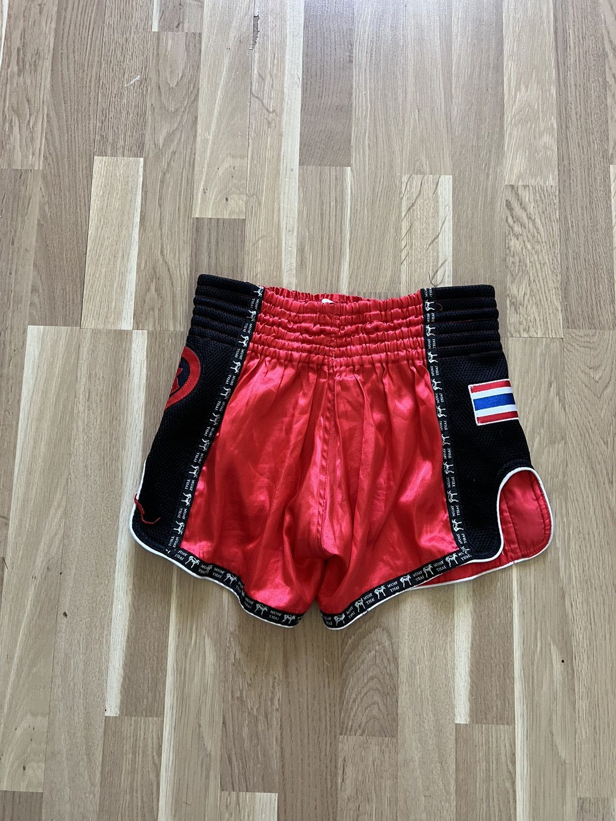 Vintage Muay Thai vintage boxing kick shorts leone Thailand red Size US 32 / EU 48 - 9 Thumbnail