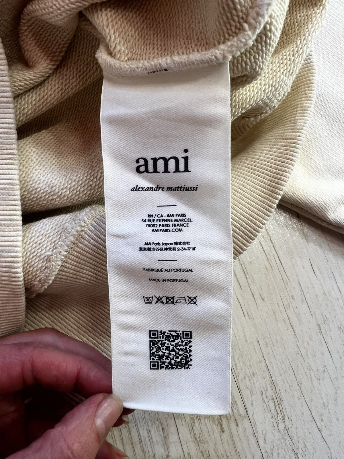AMI AMI Paris Ami de Coeur Patch Sweatshirt Beige Size M Size US M / EU 48-50 / 2 - 11 Thumbnail