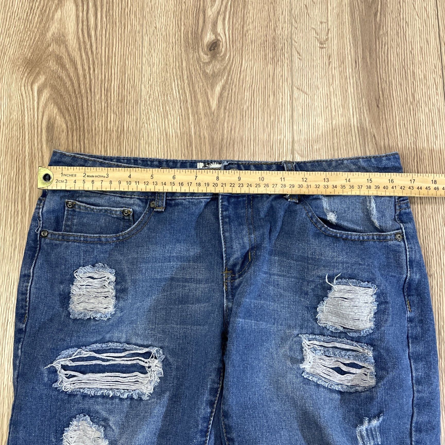 Boohoo VINTAGE Boohoo Womens Jeans Straight Ripped Distressed Blue Size 8 Denim Size 30" / US 8 / IT 44 - 3 Thumbnail