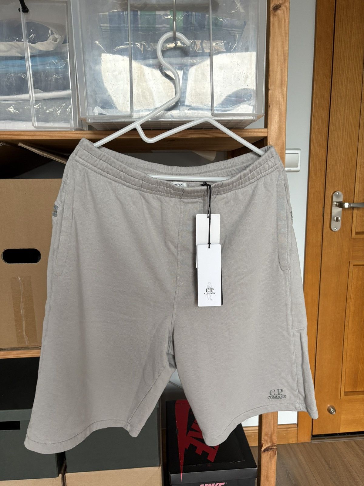 C.P. Company SIZE L | C.P. COMPANY SHORTS JOGGING BERMUDA Size US 34 / EU 50 - 2 Thumbnail