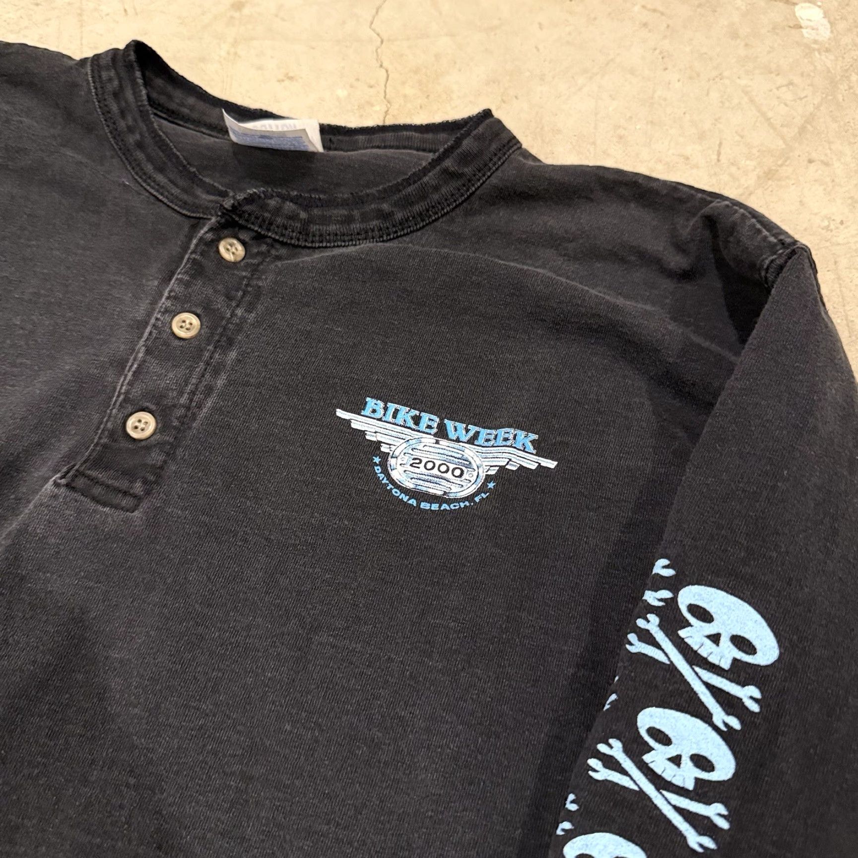 Vintage VINTAGE 90s Bike Rally Hog Skulls Long Sleeve Henley Mens Large CRAZY GRAPHIC Shirt Size US L / EU 52-54 / 3 - 7 Thumbnail