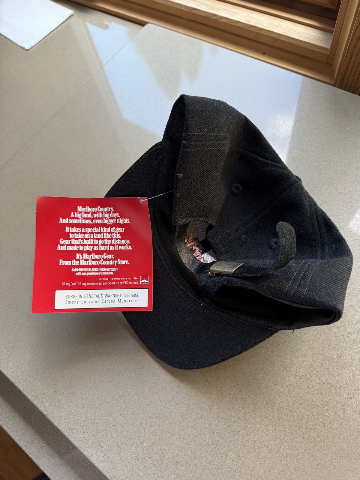 Vintage NWT Vintage 90s Marlboro Embroidered Strapback Hat Size ONE SIZE - 4 Thumbnail