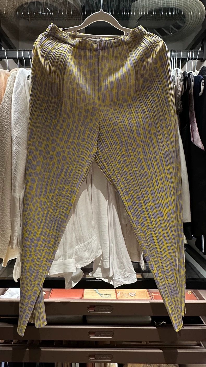 Issey Miyake issey miyake size:4 Zebra pleated pants Size 42" / US 20 - 1 Thumbnail