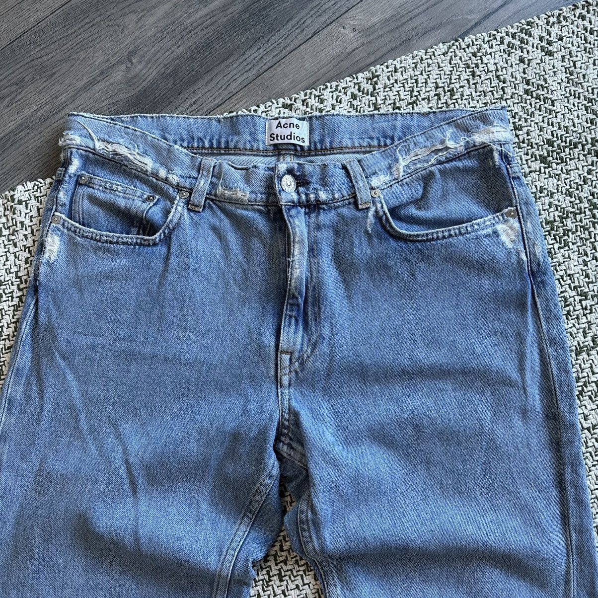 Acne Studios Acne Studios Boy Indigo Fray Light Wash Distressed Jeans Size 32" / US 10 / IT 46 - 5 Thumbnail