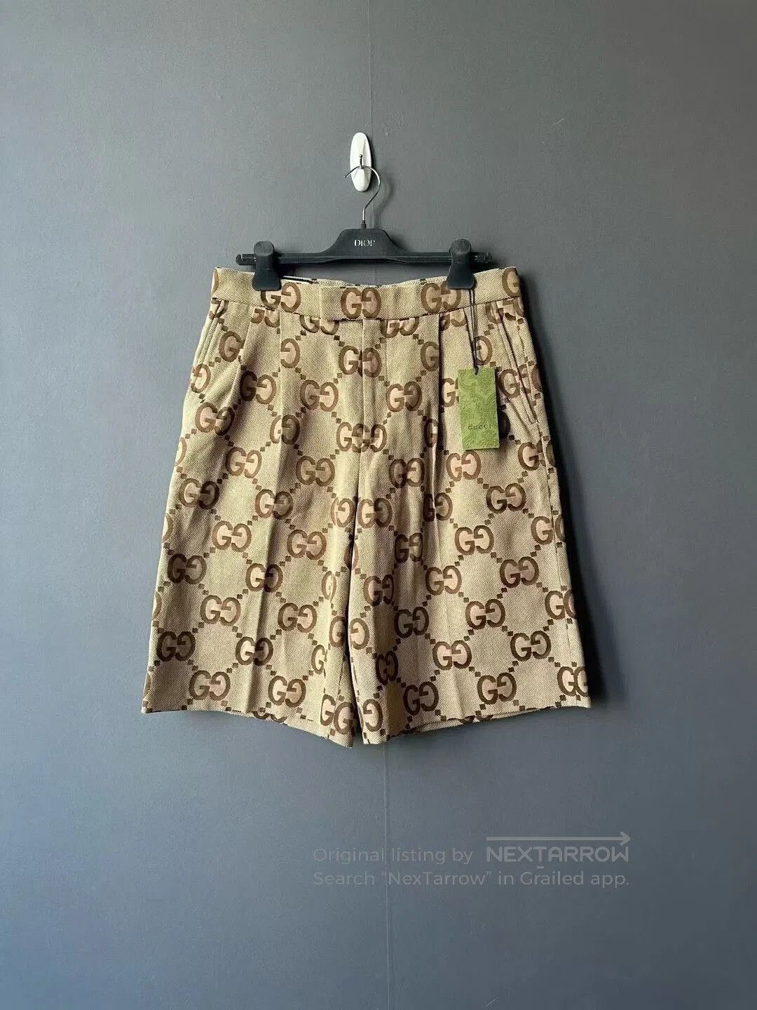Gucci gucci brown logo print shorts. Size US 34 / EU 50 - 1 Thumbnail