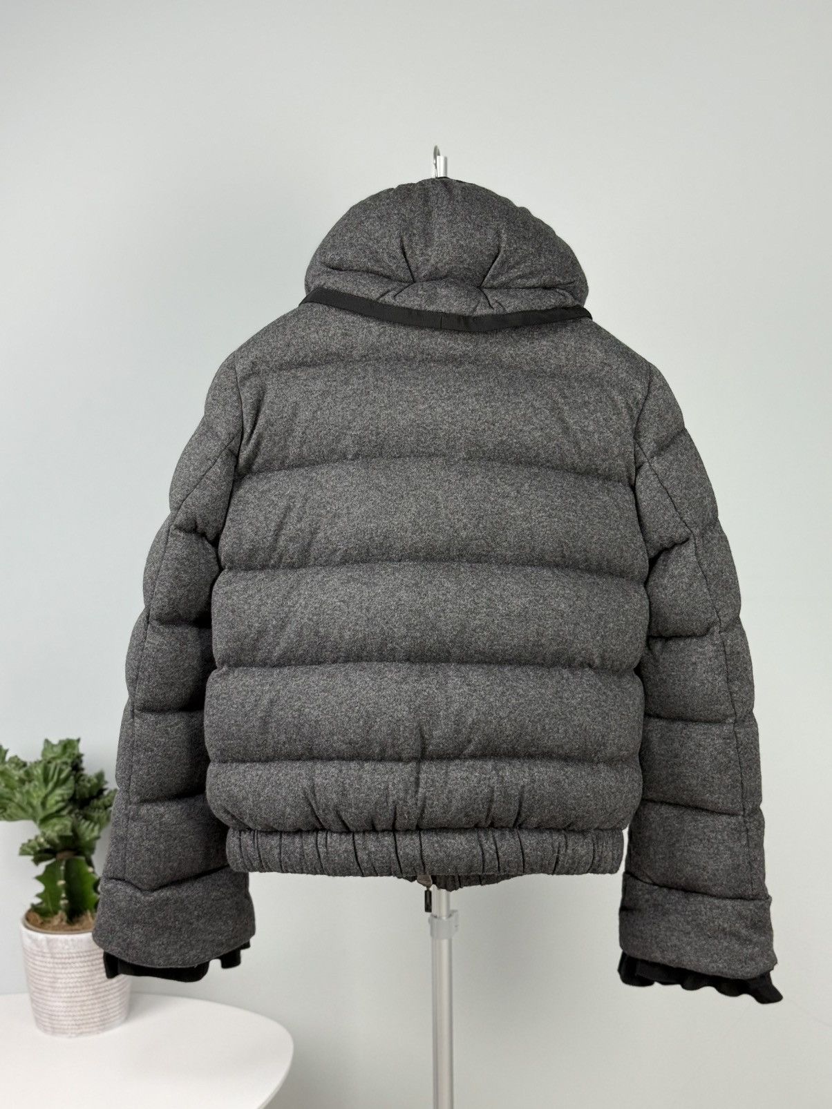 Moncler Moncler CHABARROU GIUBBOTTO Wool Puffer Jacket Size S / US 4 / IT 40 - 6 Thumbnail