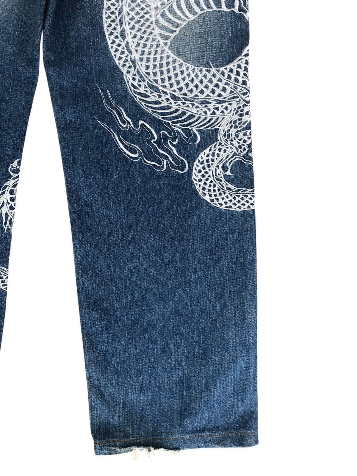 Karakuri Tamashii Karakuri Tamashii Embroidered Jeans Distressed Size US 31 - 11 Thumbnail