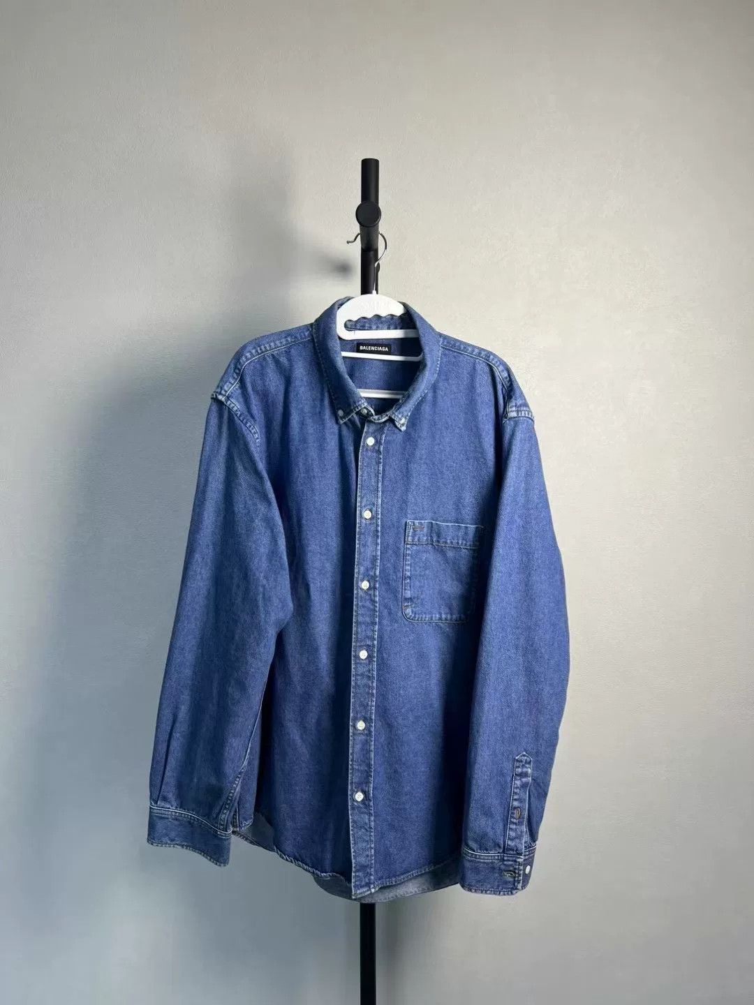 Balenciaga Balenciaga Back Logo Denim Jacket Size US M / EU 48-50 / 2 - 1 Thumbnail