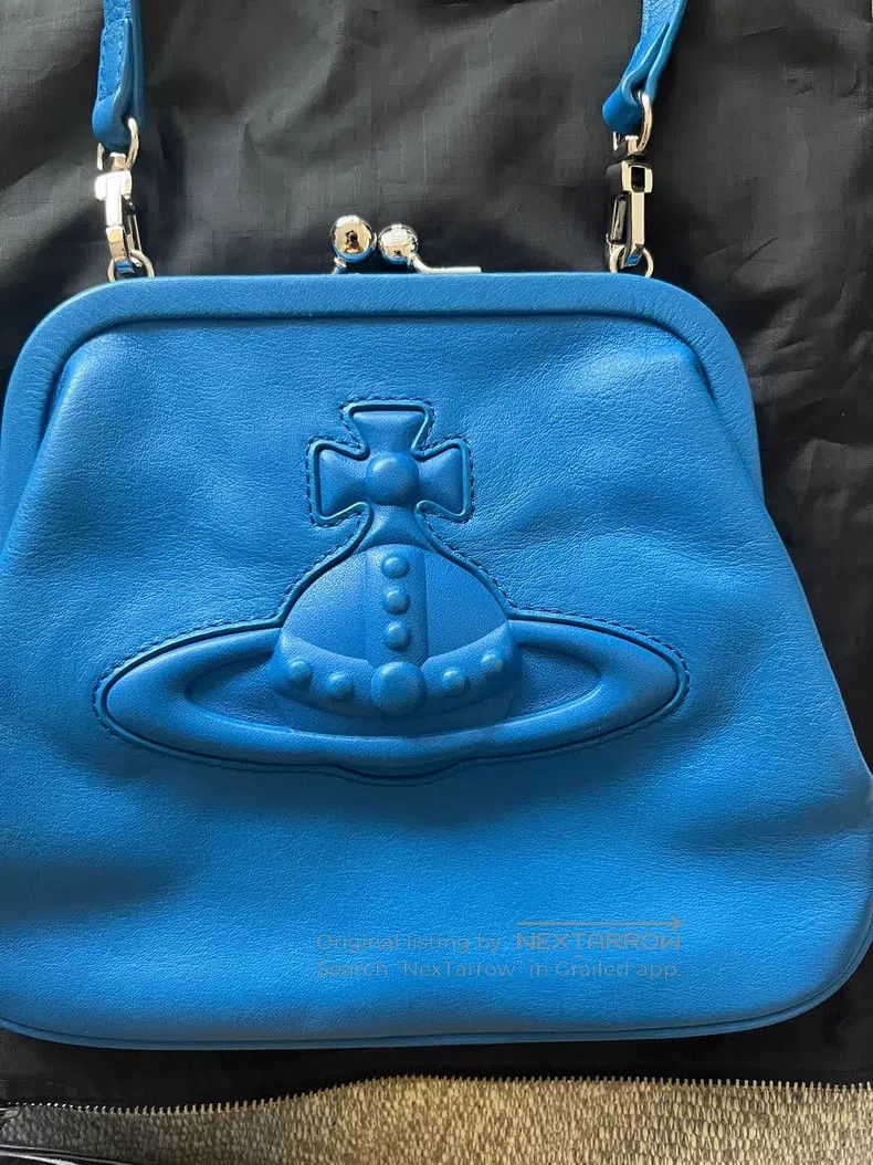 Vivienne Westwood Vivienne Westwood size os Saturn embossed dumpling arm-worn Size ONE SIZE - 2 Thumbnail