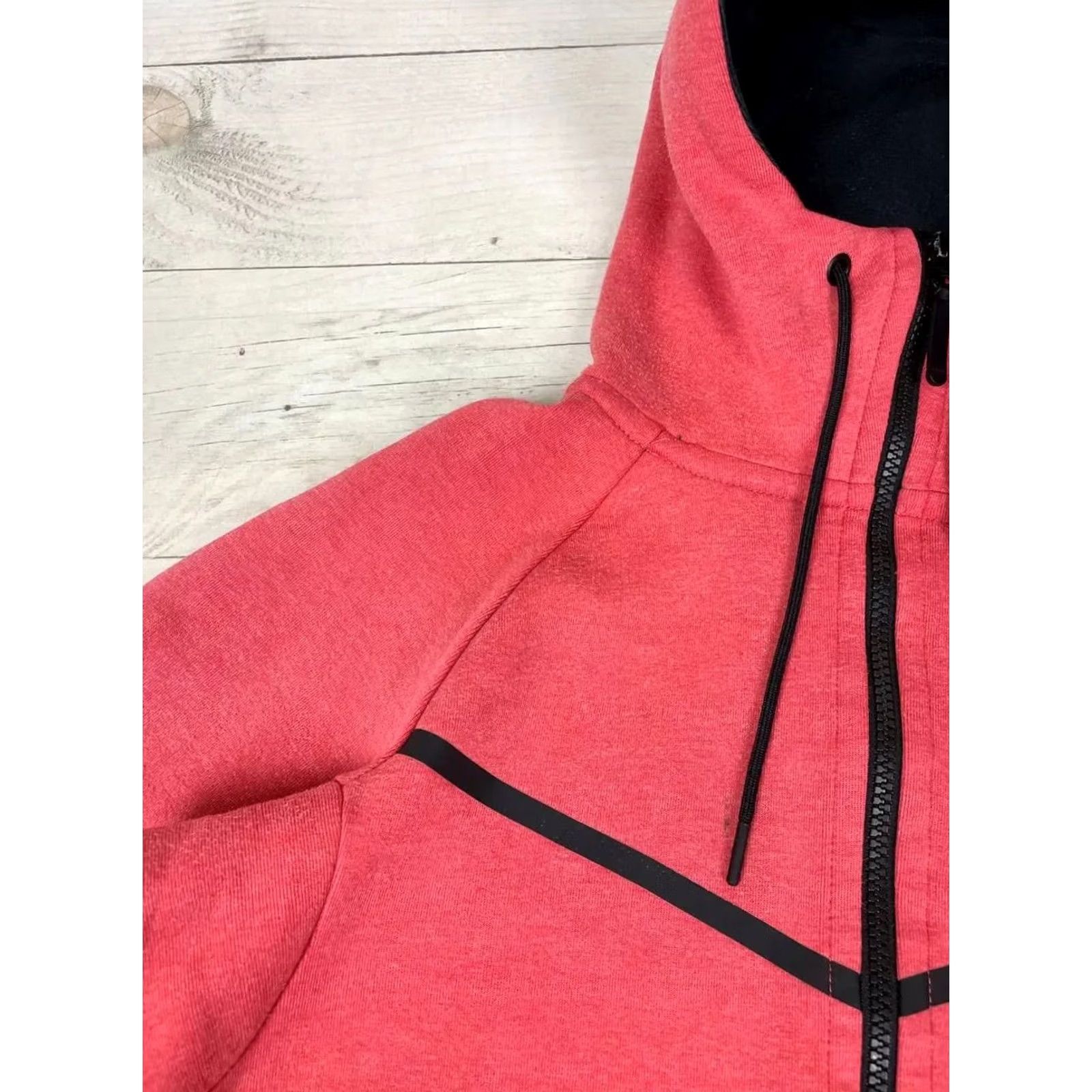 Nike Nike Tech Fleece Hoodie Men XS Red Size US XS / EU 42 / 0 - 7 Thumbnail