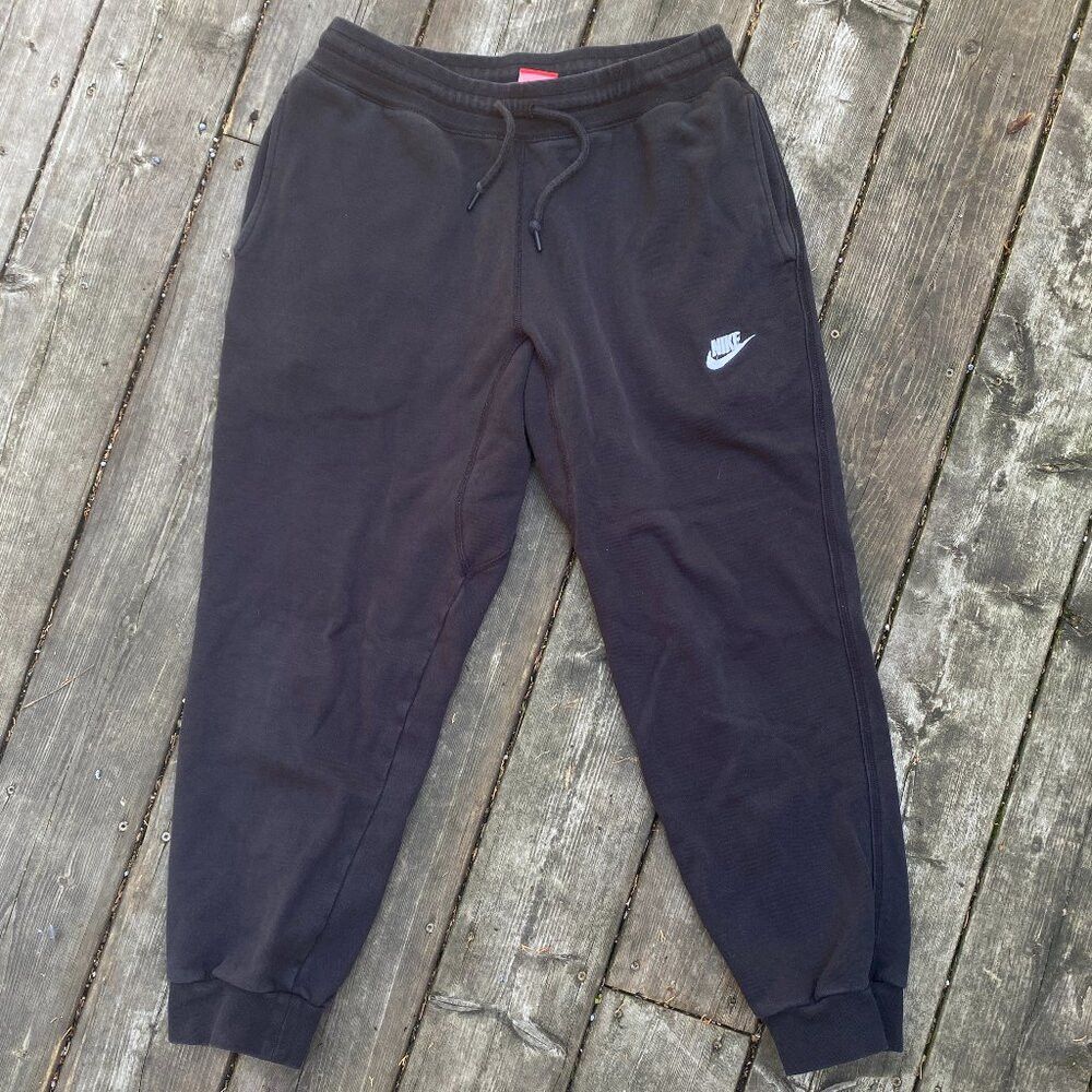 Nike Nike Sweatpants Joggers Large Black Size US 36 / EU 52 - 1 Thumbnail