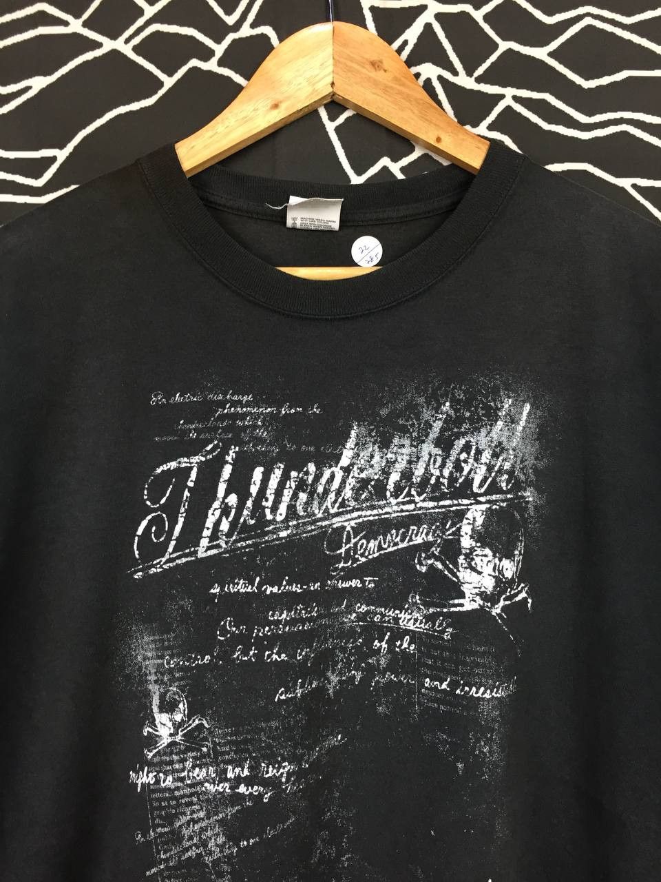 Anvil × Vintage Vtg Y2k Thunderbolt Democracy Skulls Graphic Tee Size US L / EU 52-54 / 3 - 3 Thumbnail