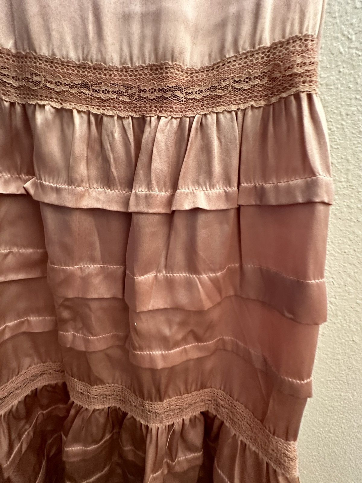 Adieu Paris × Vintage Silk Satin Skirt Size 23" - 4 Thumbnail