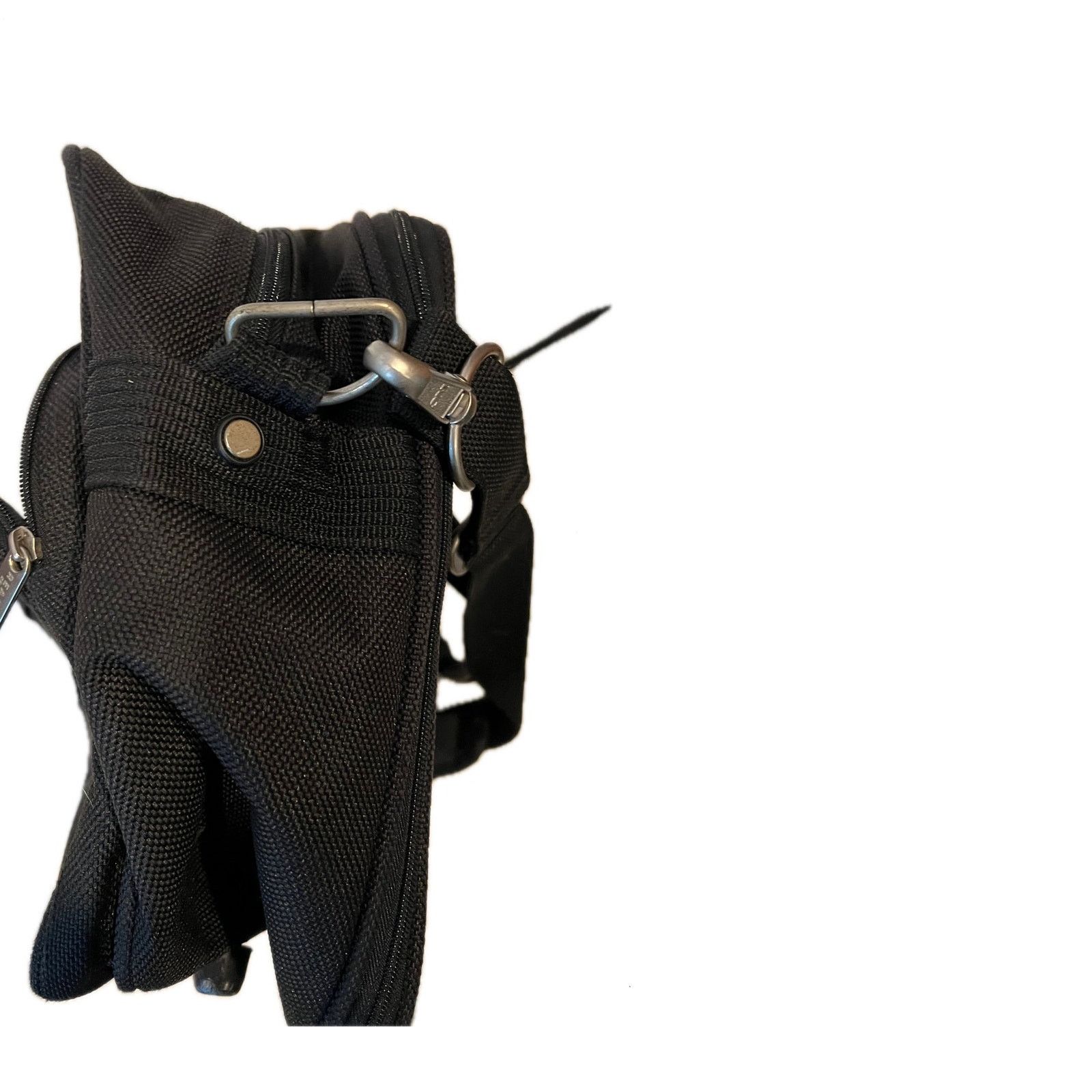 Kenneth Cole Kenneth Cole Reaction Black Carry On Travel Bag 16x10x8 Size ONE SIZE - 5 Thumbnail