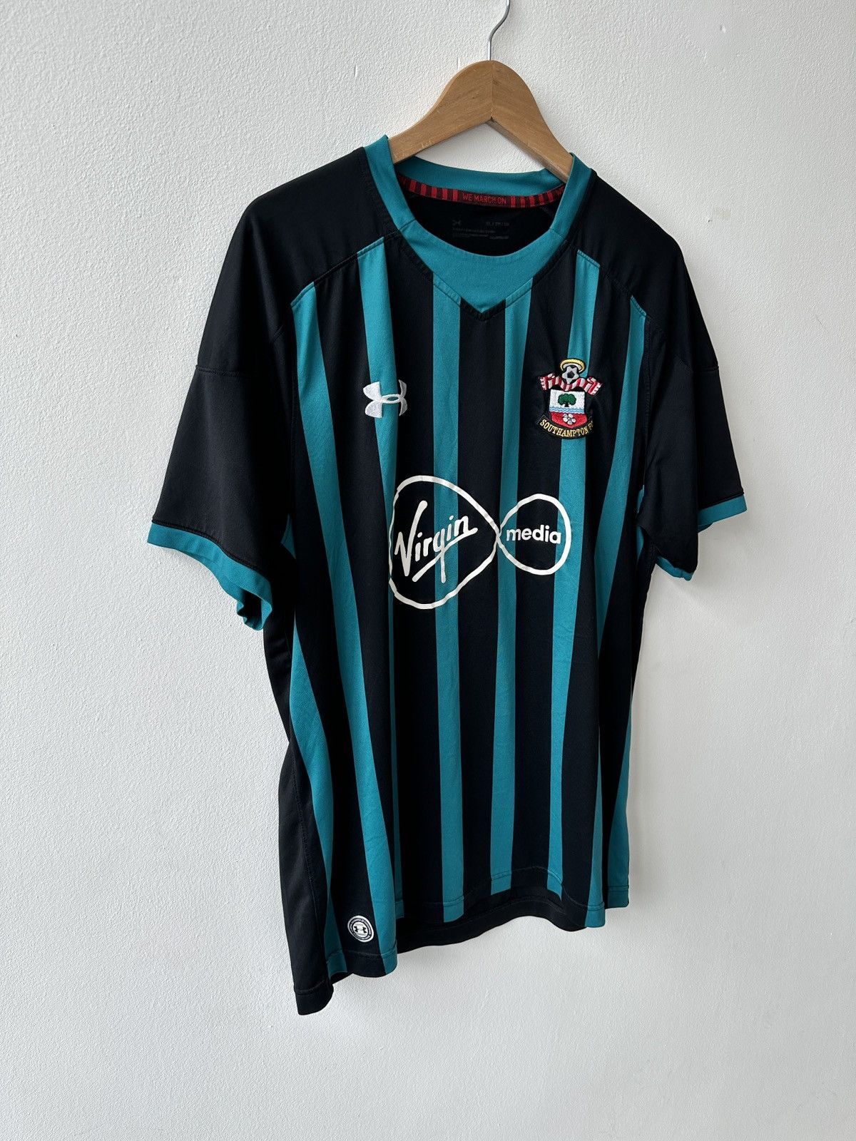 Under Armour Under Armour Southampton 2017/2018 Away Football Jersey Size US XL / EU 56 / 4 - 2 Thumbnail