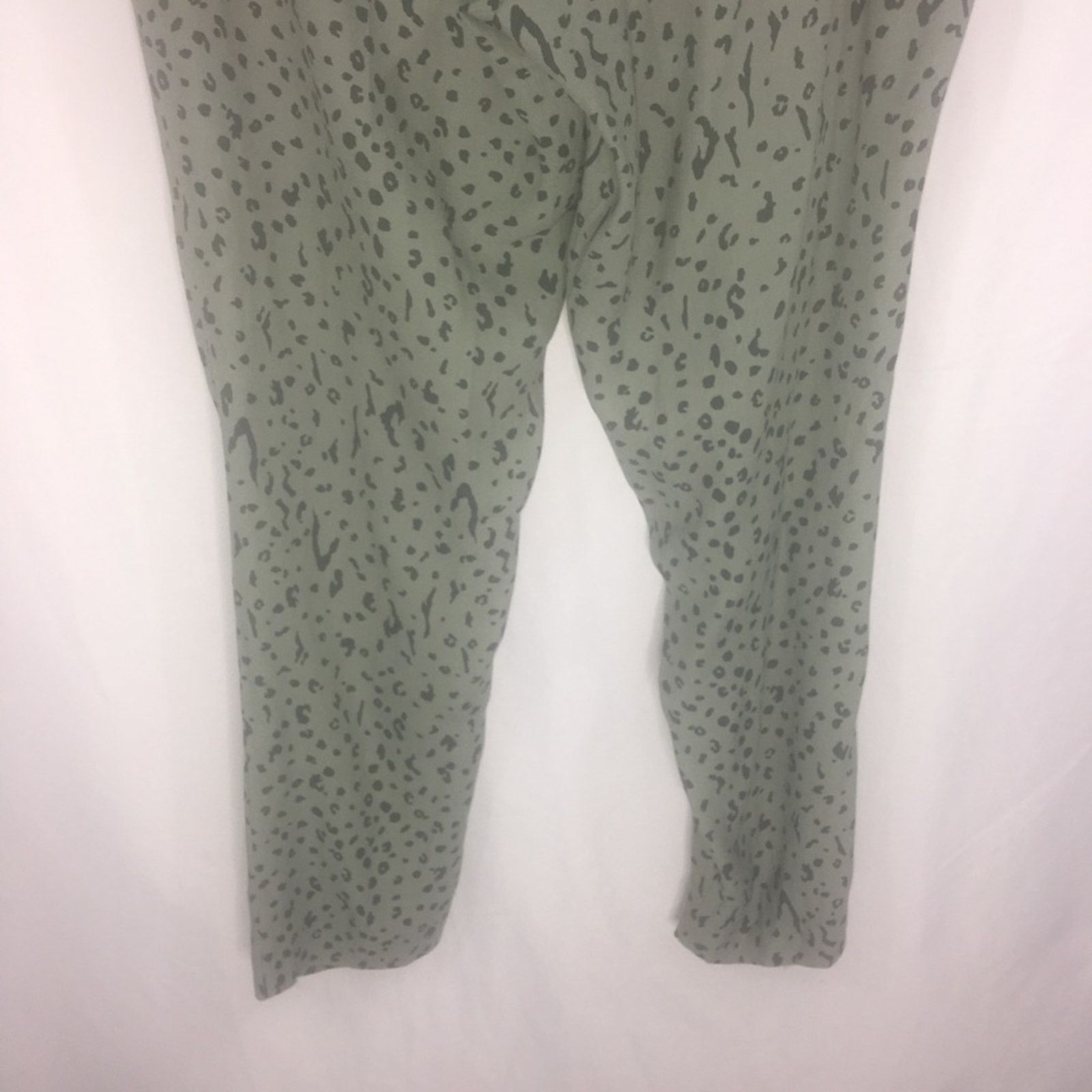 Michael Stars Michael Stars Women's Animal Printed Pants Size Medium Size 32" / US 10 / IT 46 - 8 Thumbnail