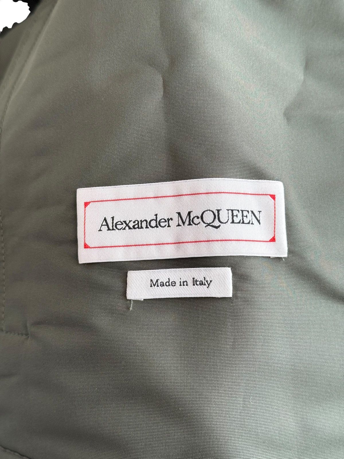 Alexander McQueen Alexander McQueen logo-printed windbreaker Size US M / EU 48-50 / 2 - 6 Thumbnail