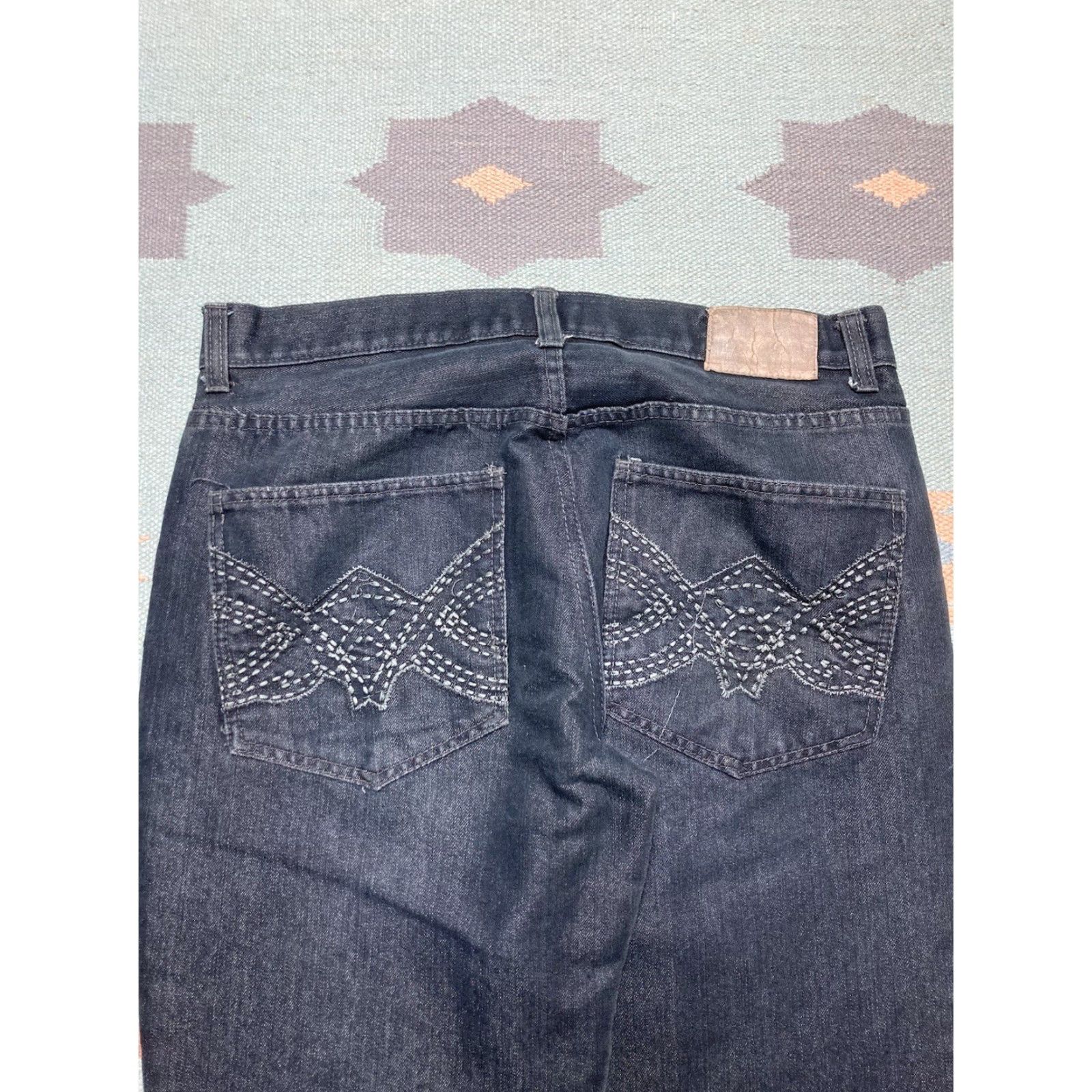 Vintage VINTAGE y2k baggy jeans embroidered grunge black cyber mall goth skater 36x31 Mens Jeans 36 Regular Black Embroidered Grunge Baggy 90s Size US 36 / EU 52 - 2 Thumbnail