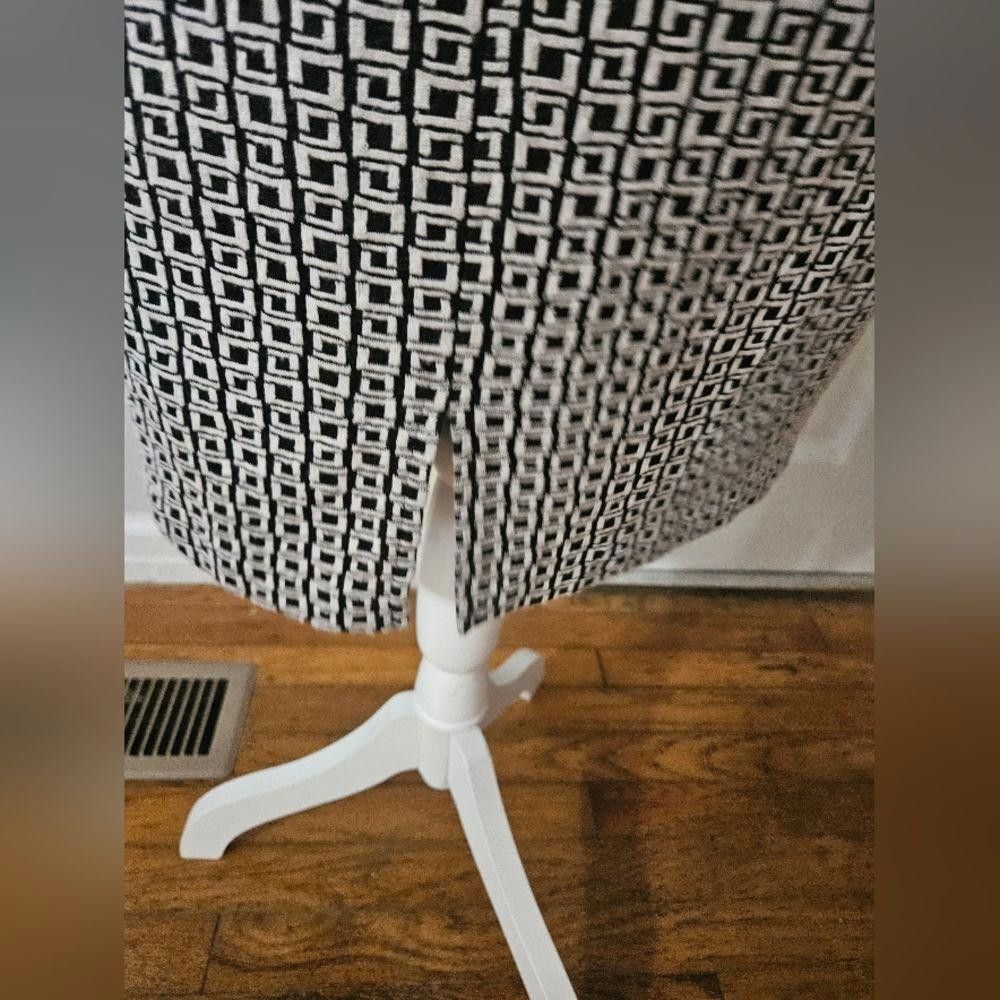 Designer Stylish Black and White Print Midi Dress Size M / US 6-8 / IT 42-44 - 4 Thumbnail