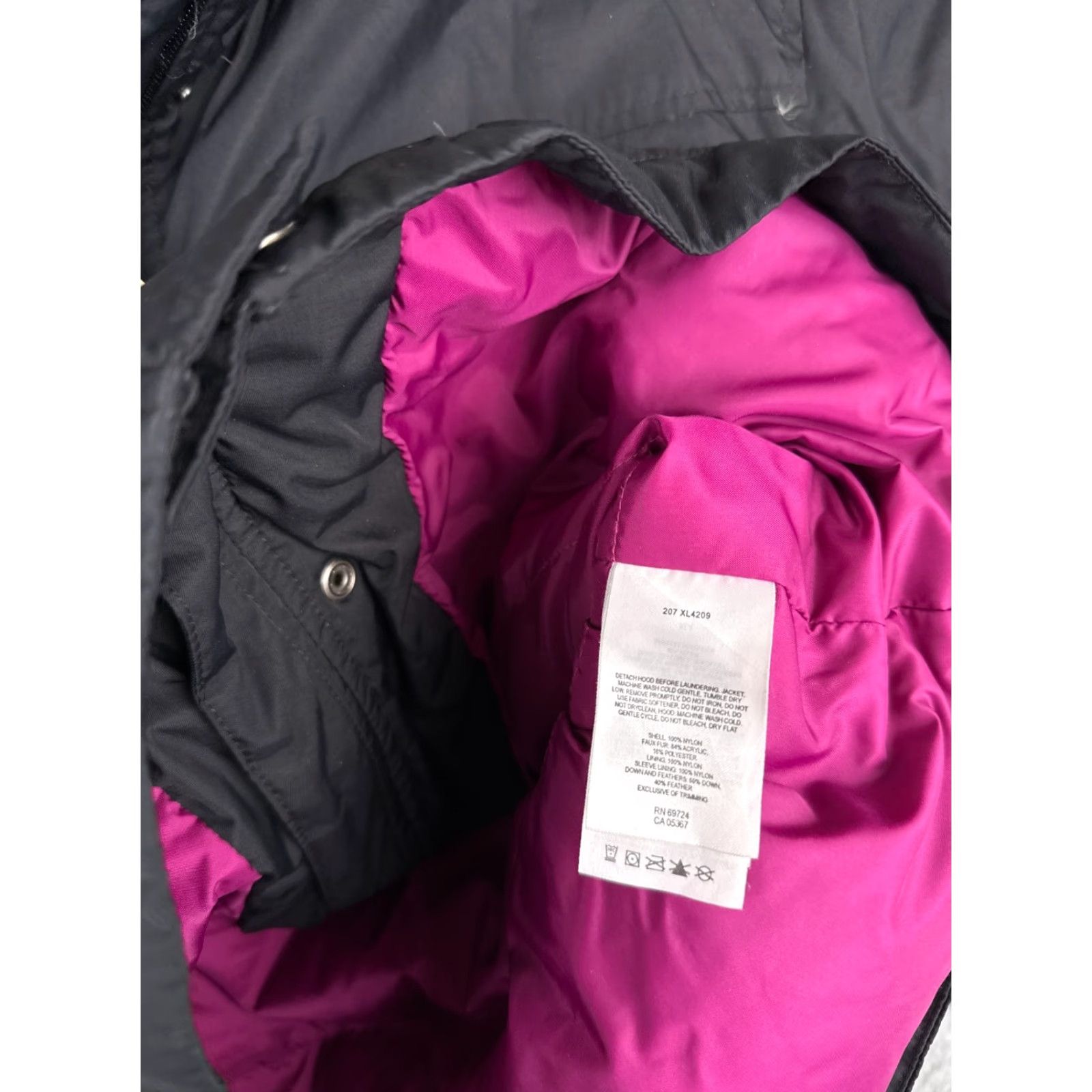 Vintage VINTAGE Columbia Jacket Women L Black Full Zip Nylon Shell Goosedown Feather Size L / US 10 / IT 46 - 7 Thumbnail