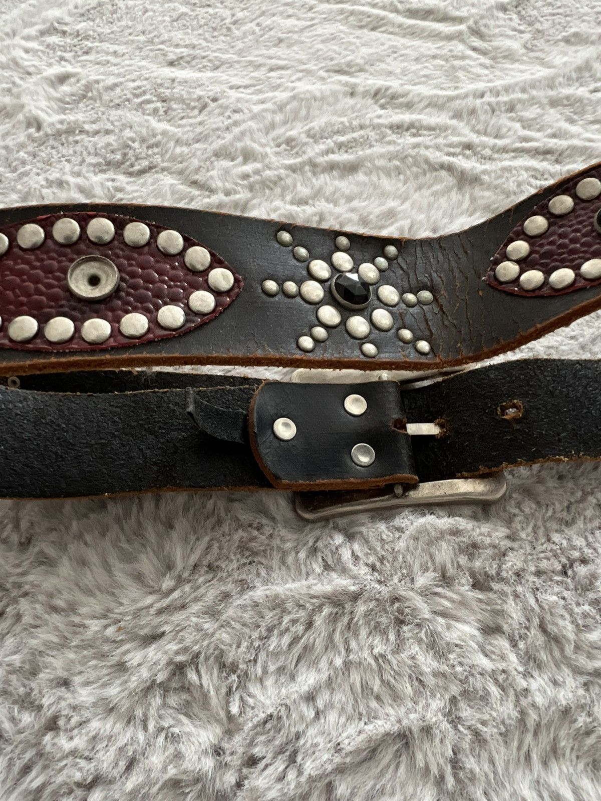 Vintage Rare//Vintage Studded Leather Belt true vintage Size 32 - 10 Thumbnail