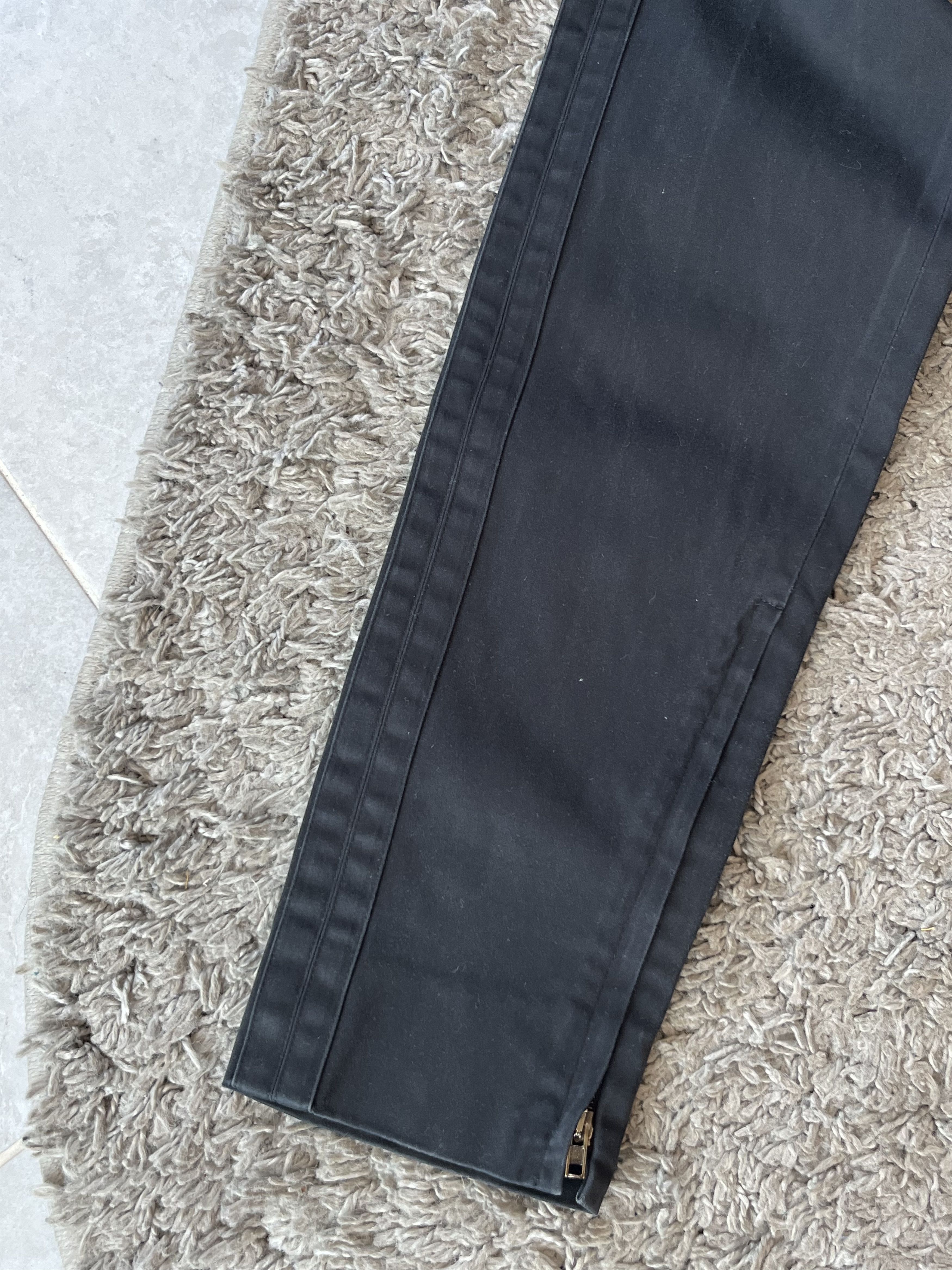 Miu Miu Vintage Luxury Pants Miu Miu Italian Designer Size 28" / US 6 / IT 42 - 8 Thumbnail