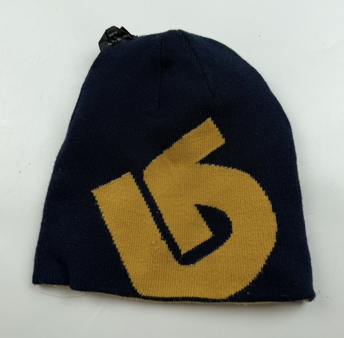 Burton distressed burton beanie hat tc52 Size ONE SIZE - 7 Thumbnail