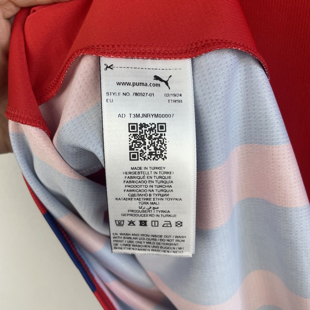 Puma 1. FC Heidenheim Home Jersey Men’s Shirt 2024/2025 BNWT Size US XL / EU 56 / 4 - 7 Thumbnail
