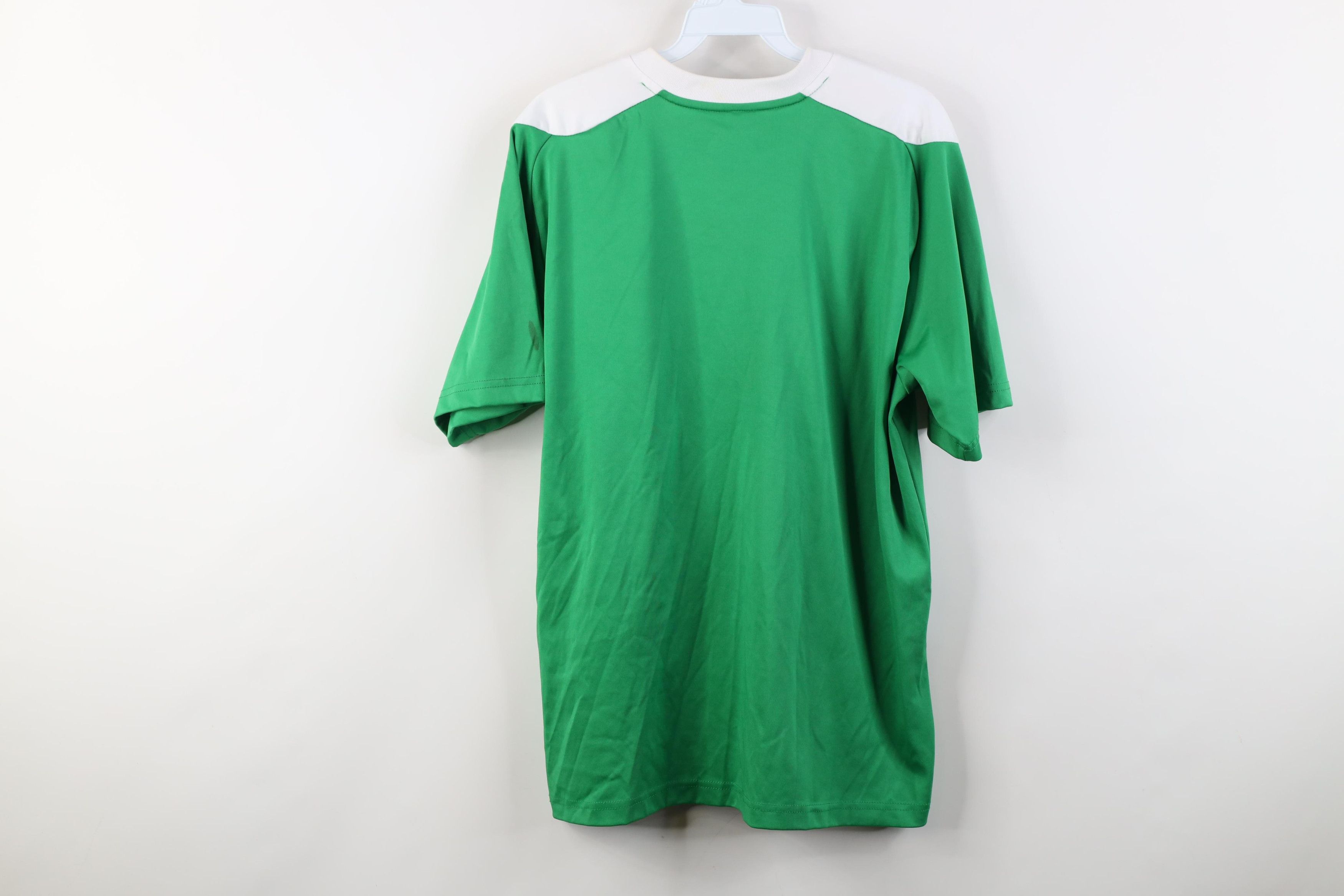 Vintage Vintage Celtic FC Football Soccer Jersey Striped Green Size US M / EU 48-50 / 2 - 14 Thumbnail