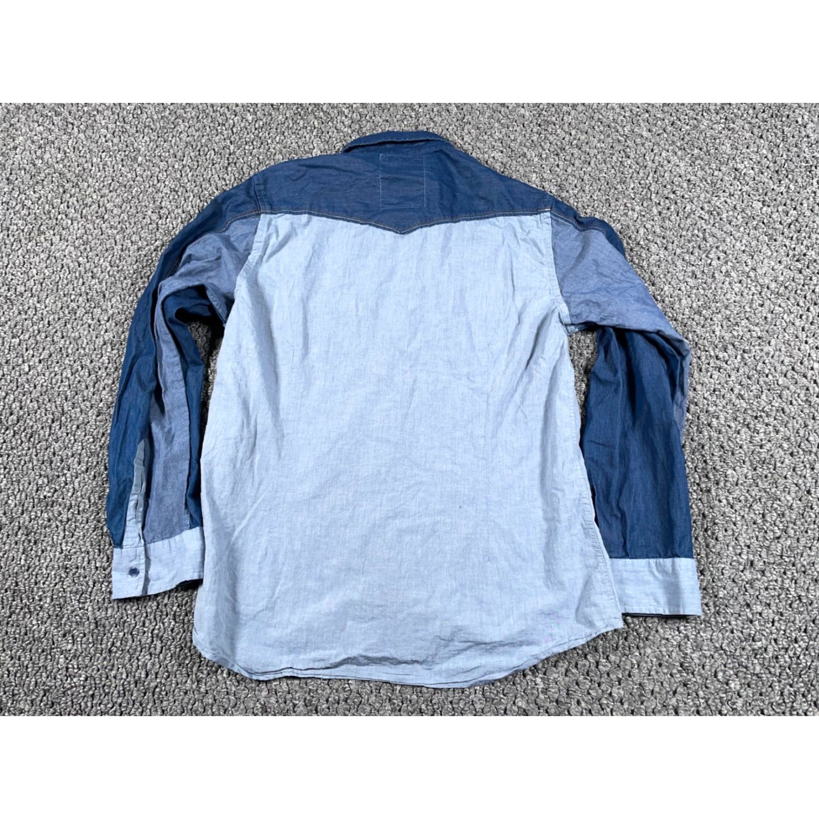 Guess GUESS Blue Chambray Colorblock Shirt Adult XL Lightweight Western Button-Up Mens Size US XL / EU 56 / 4 - 2 Thumbnail