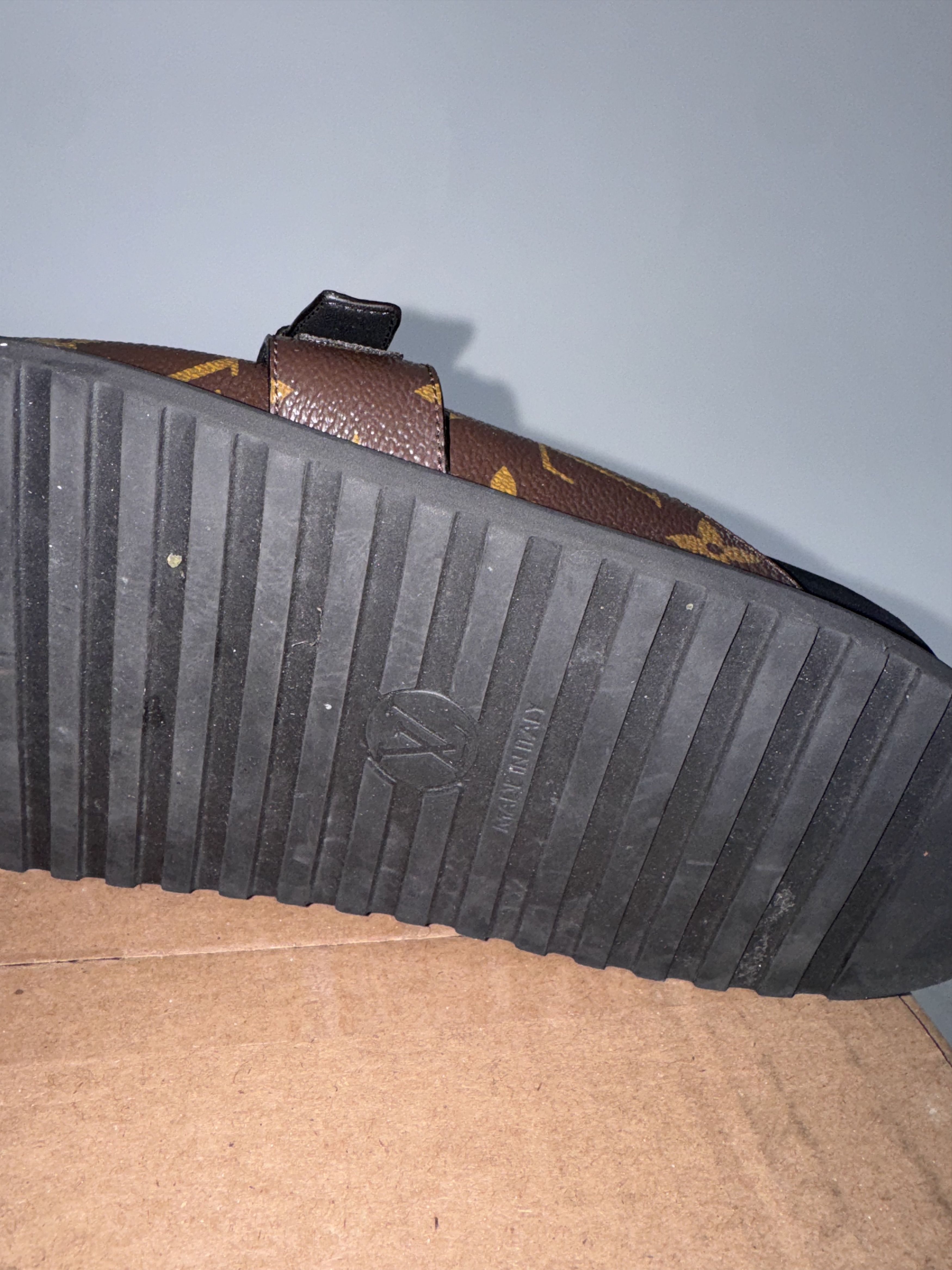 Louis Vuitton Louis Vuitton Monogram Birkenstock Sandals/ Clog Size US 9 / IT 39 - 13 Thumbnail