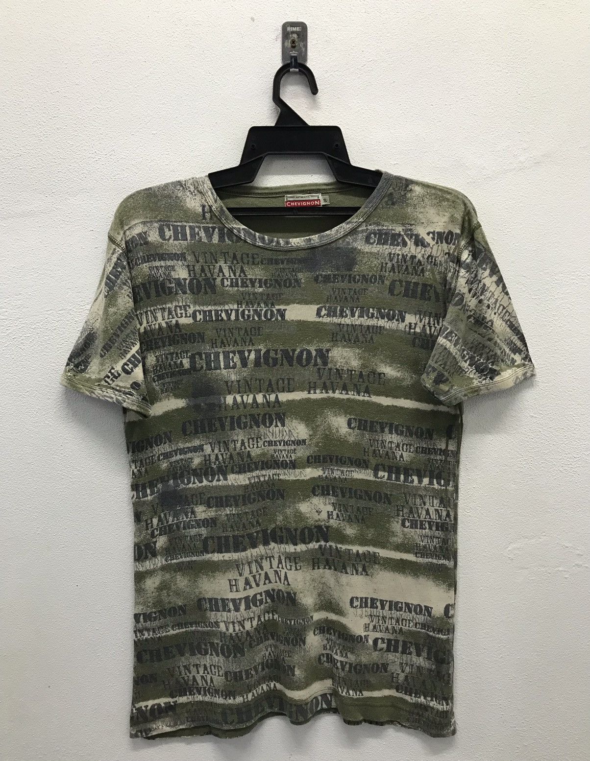 Chevignon × Vintage Vintage CHEVIGNON Shirt Size US S / EU 44-46 / 1 - 1 Thumbnail