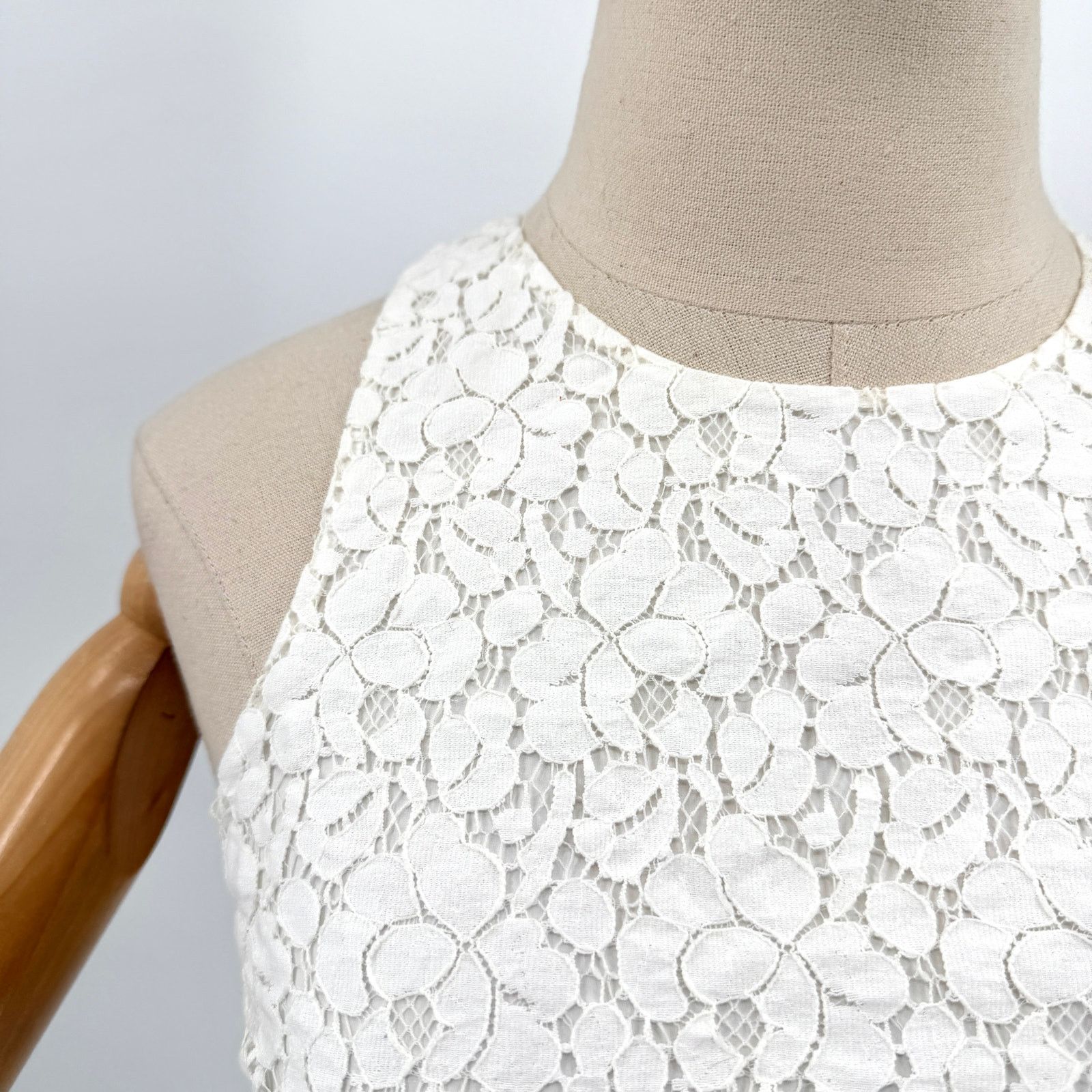 Derek Lam 10 Crosby Derek Lam 10 Crosby White Cotton Lace Fringe Mini Dress Size XS / US 0-2 / IT 36-38 - 2 Thumbnail