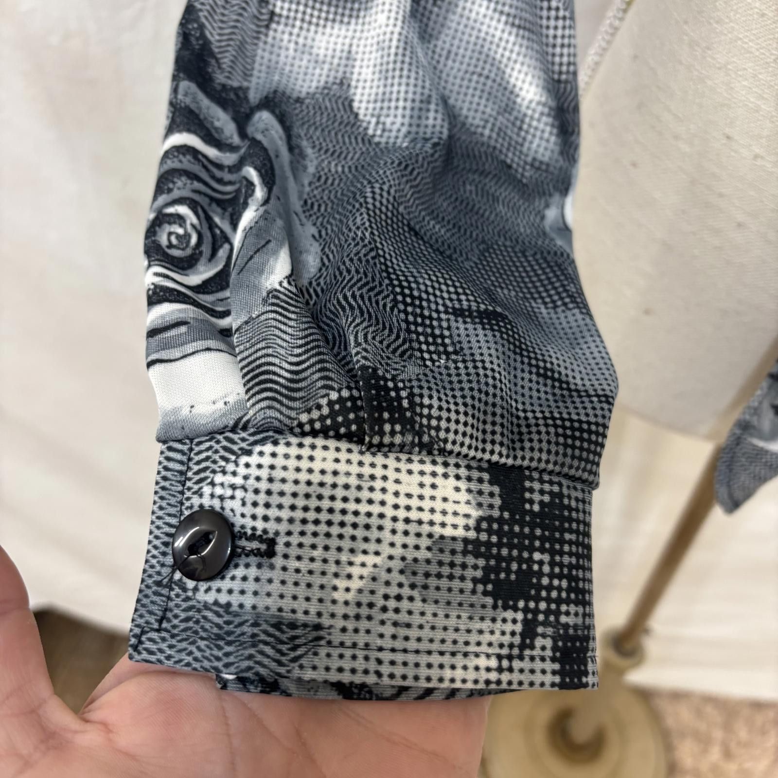 Other Vtg 90s/y2k cropped rose print cropped front tie blouse Size M / US 6-8 / IT 42-44 - 4 Thumbnail