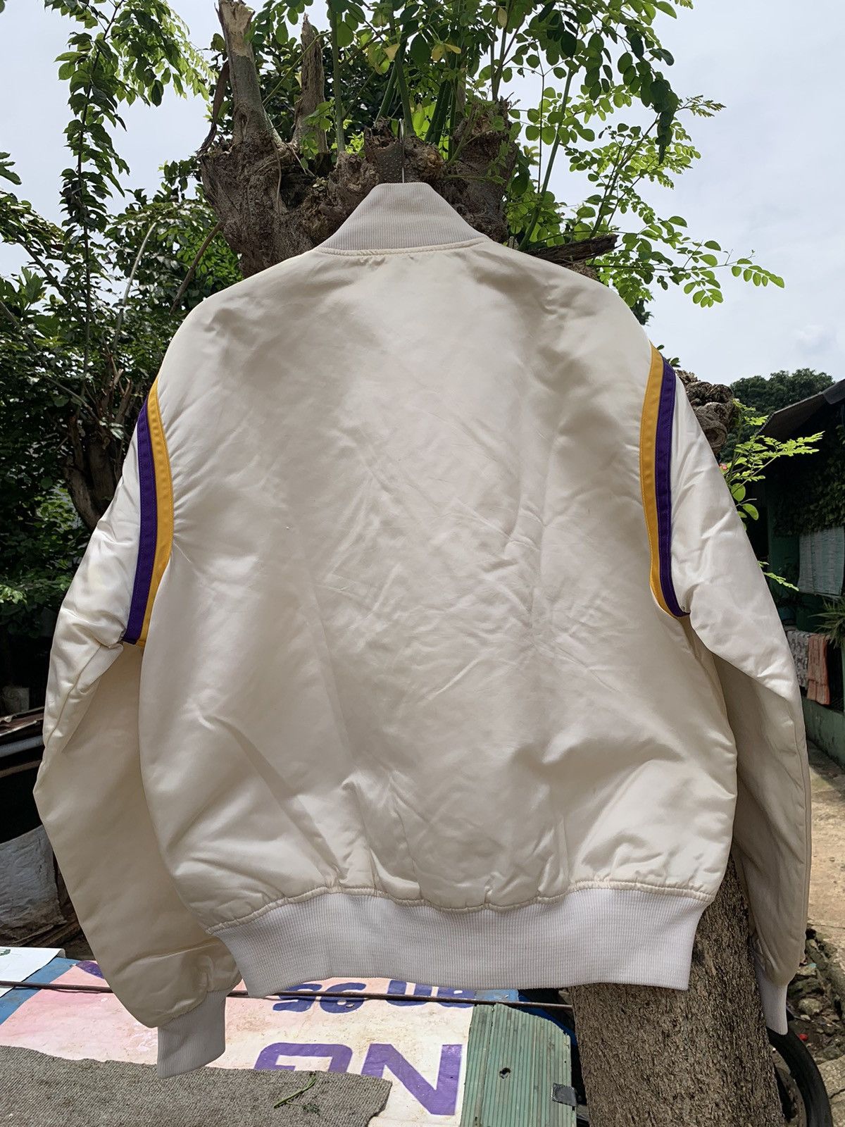 Starter × Vintage STARTER VARSITY JACKET LAKERS Size US XL / EU 56 / 4 - 4 Thumbnail