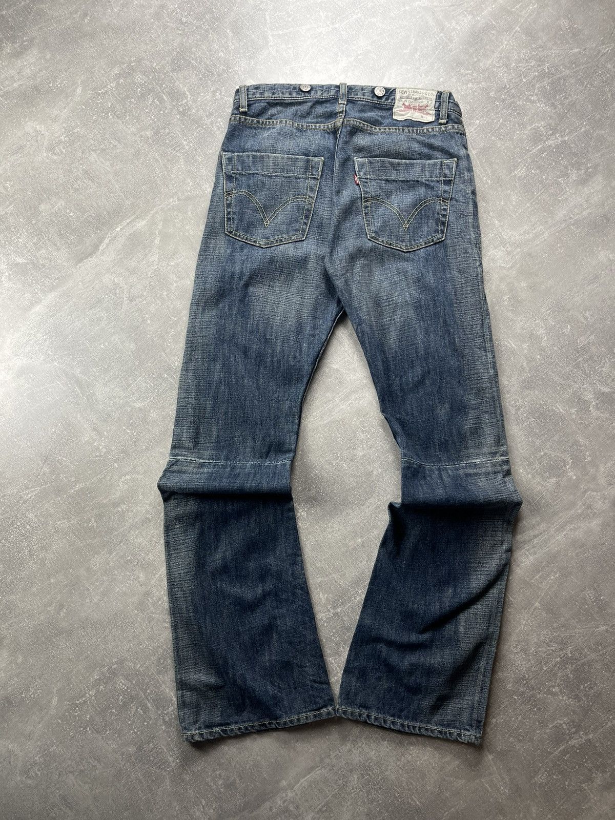 Levi's Levi’s Y2K Flared 5-Pocket Denim Flared Jeans Blue 2000s Size US 32 / EU 48 - 2 Thumbnail