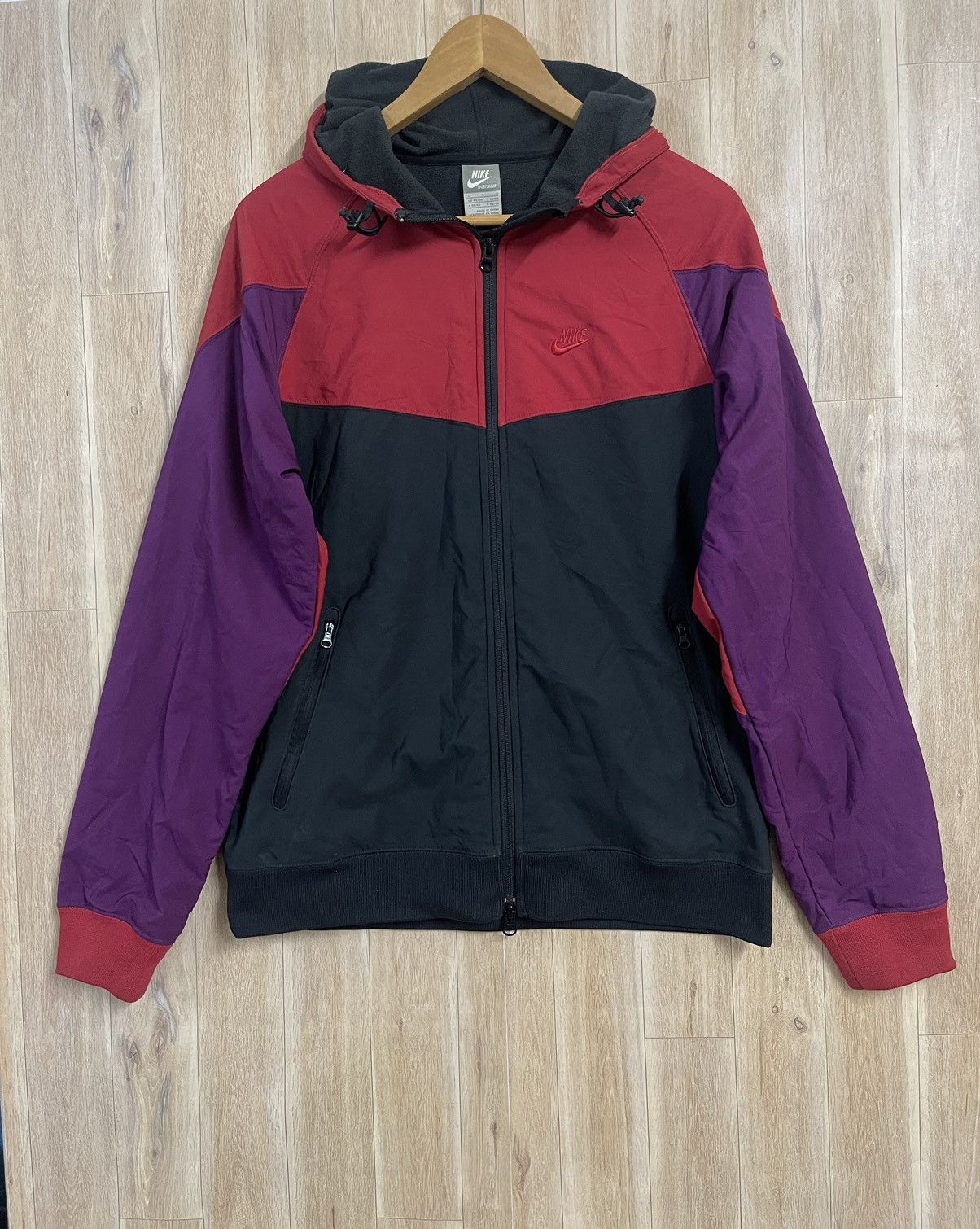 Nike Rare Nike Sweater Hoodie L fit M Colorblocks Jogging Running Size US L / EU 52-54 / 3 - 2 Thumbnail