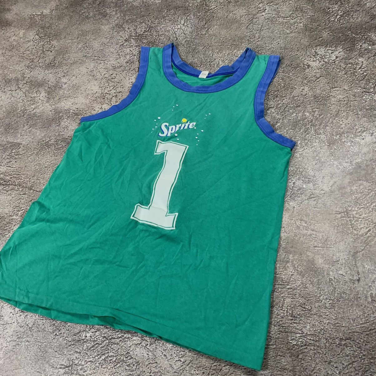 Vintage Vintage Y2K Sprite Graphic Tank Top Streetwear Washed Boxy L Size US L / EU 52-54 / 3 - 3 Thumbnail