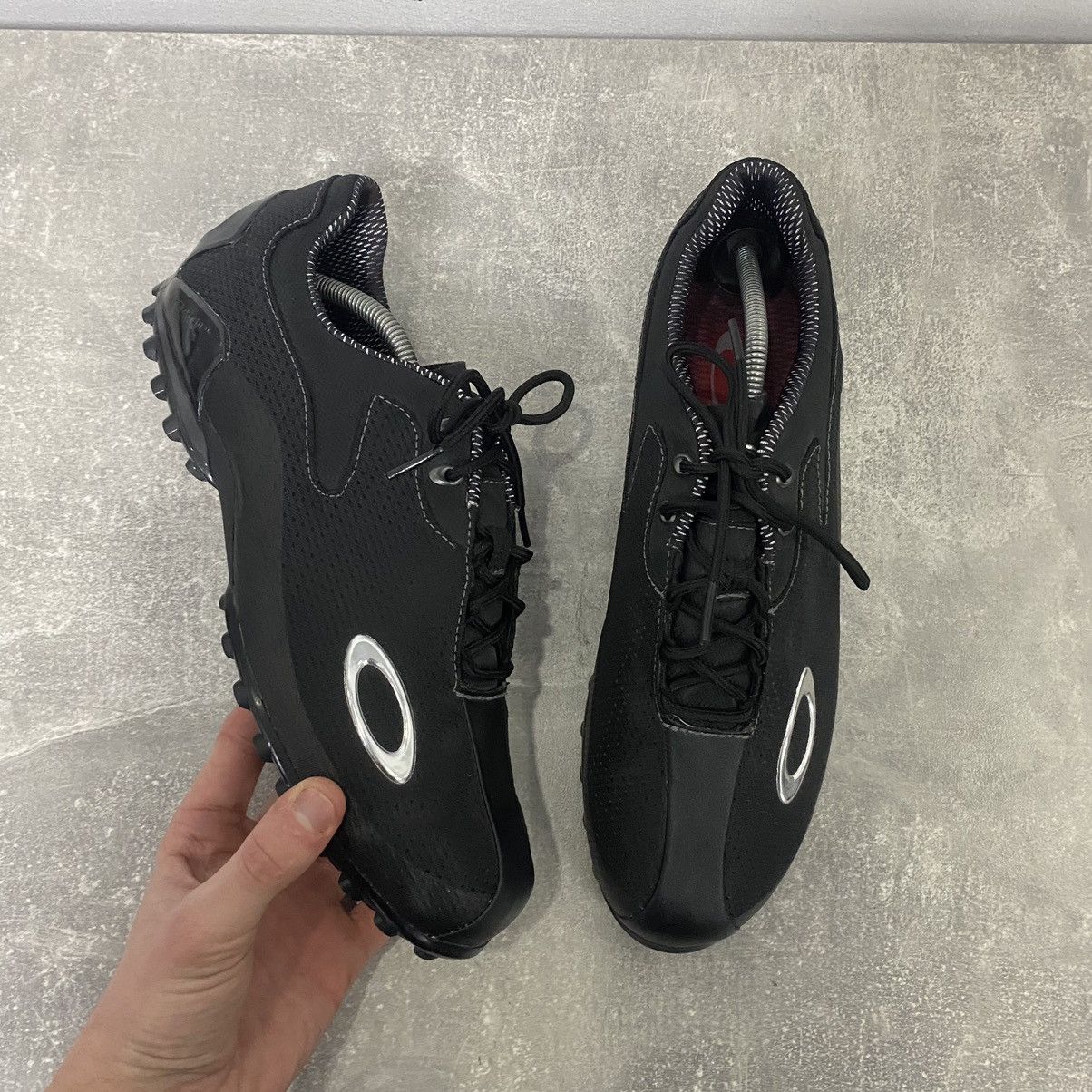 Oakley Vintage Oakley Sneakers Size US 9 / EU 42 - 1 Thumbnail