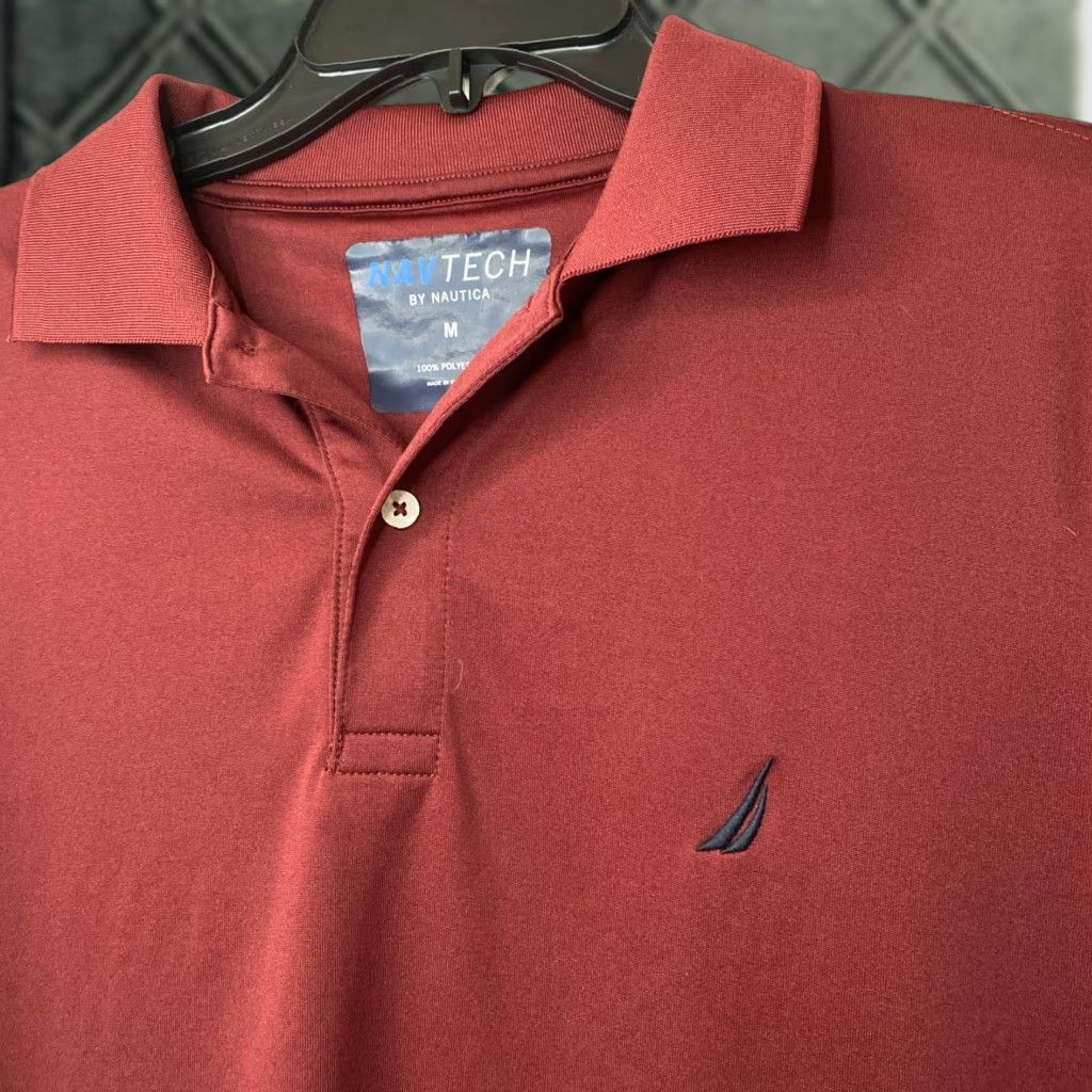 Nautica Nautica Navtech Polo Shirt Mens Medium Golf Walking Polyester Red M Size US M / EU 48-50 / 2 - 1 Thumbnail