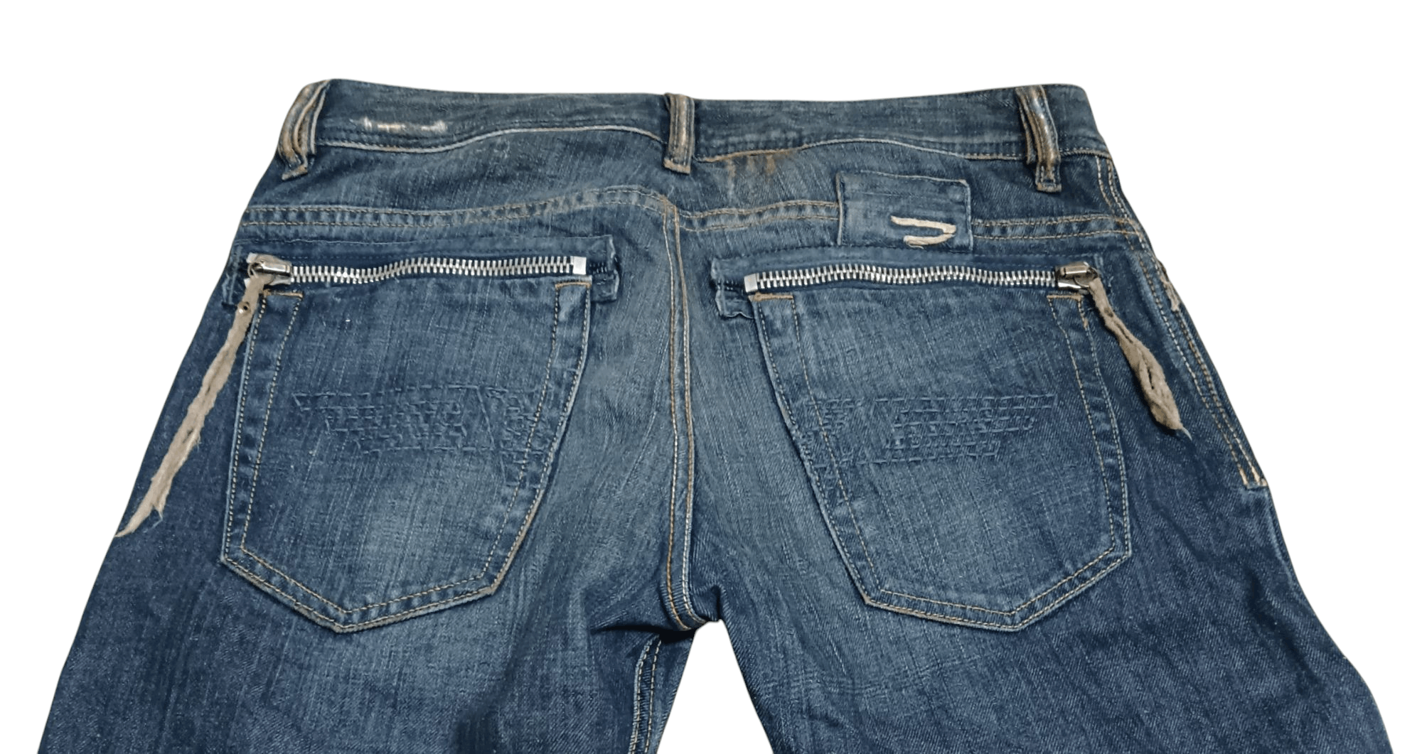 Diesel DIESEL BUTTON-FLY SEASONED DISTRESSED DESIGN JEANS Size US 31 - 8 Thumbnail