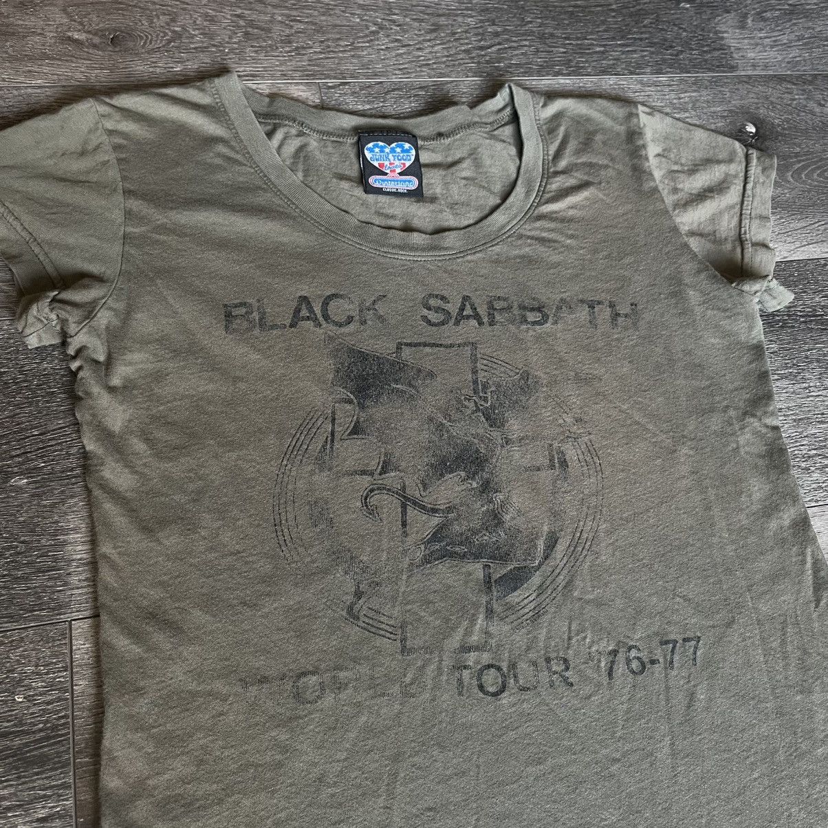 Band Tees × Black Sabbath × Vintage Vintage 2000s Black Sabbath Winterland Tour 76-77 Band Tee Size L / US 10 / IT 46 - 2 Thumbnail