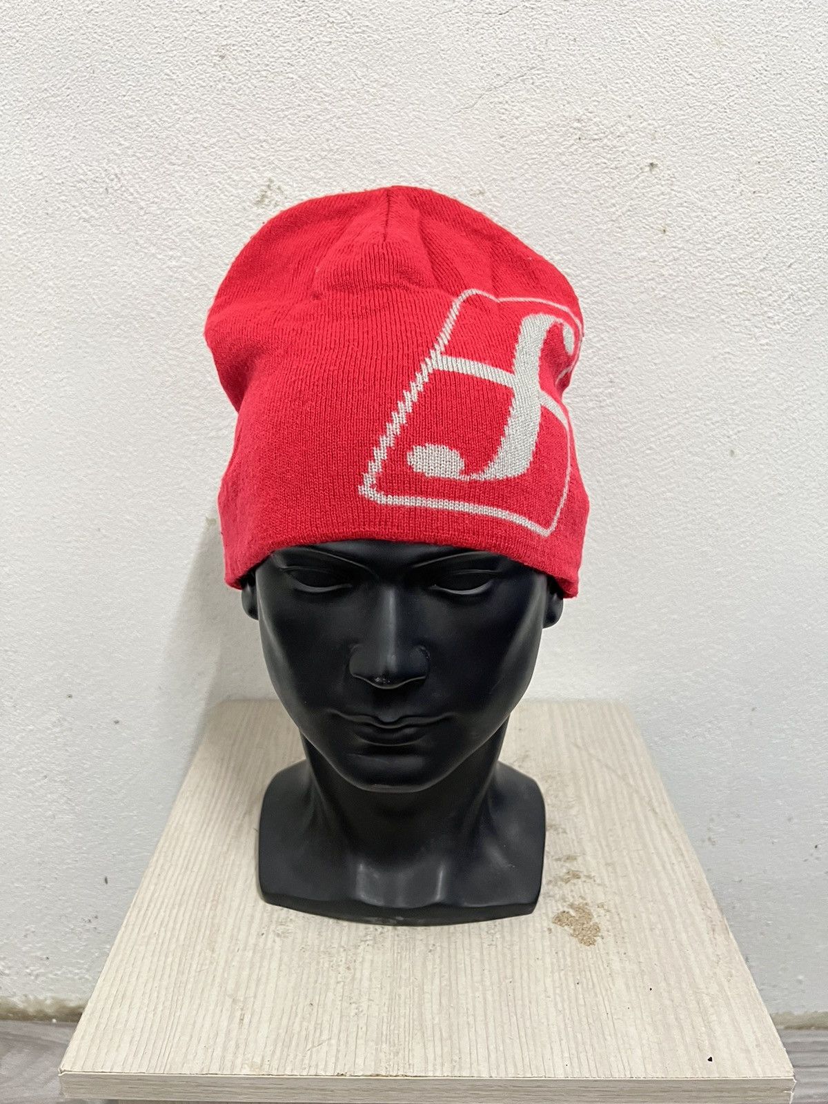 Vintage Vintage Forum Spell Out Beanie Hat Size ONE SIZE - 2 Thumbnail