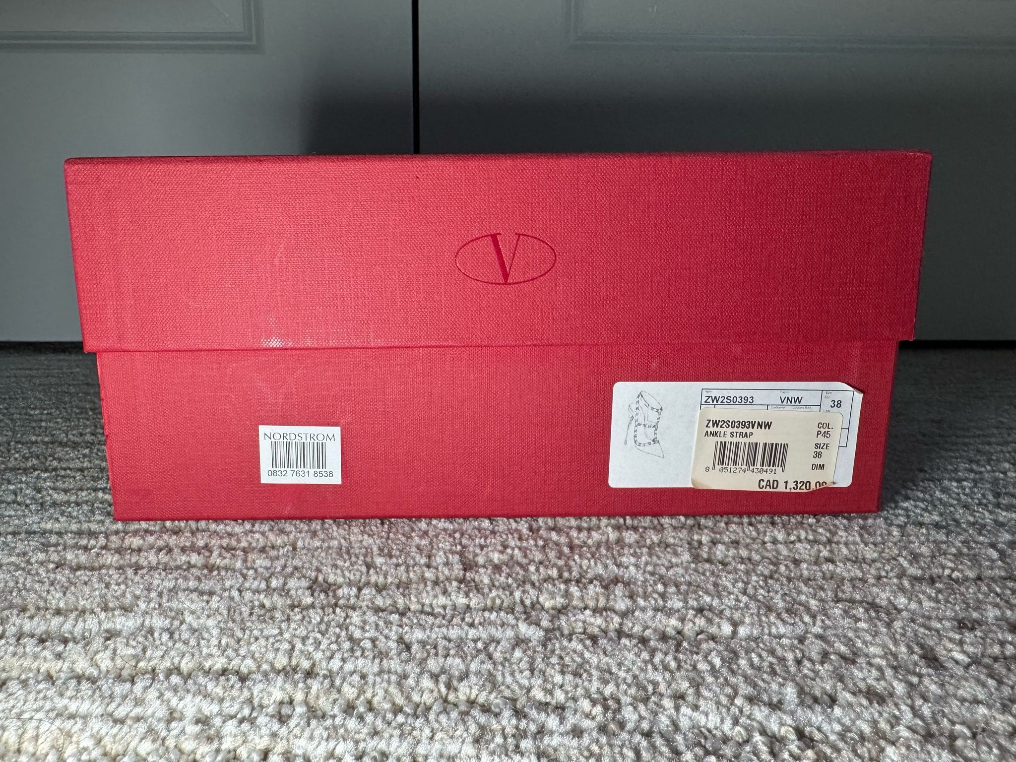 Valentino VALENTINO ANKLE STRAP Size US 8 / IT 38 - 4 Thumbnail