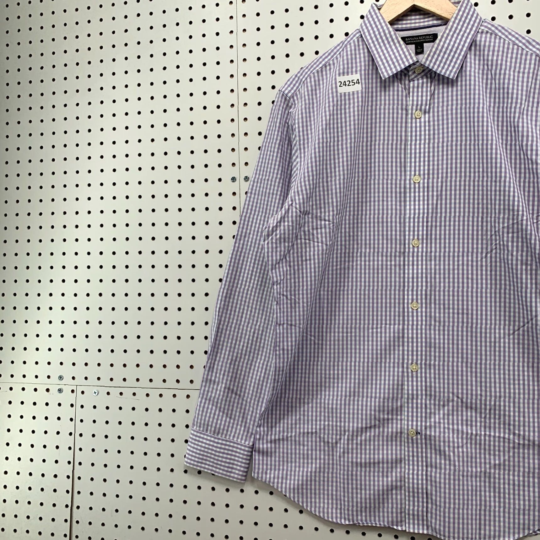 Banana Republic VINTAGE Banana Republic Button-Up Shirt Purple White Check Adult Large Slim Fit 22x31.5 Mens Size US L / EU 52-54 / 3 - 3 Thumbnail