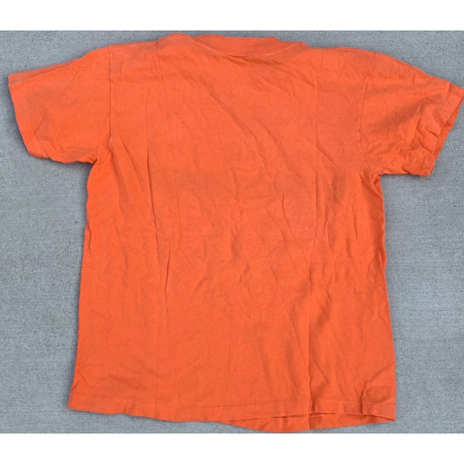 Rainbow Vintage Shoreline Sportswear t-Shirt Seattle rainbow graphics 80s 70s L Unisex Orange Cotton Graphic Tee Shirt Decade 1980s Size US L / EU 52-54 / 3 - 7 Thumbnail