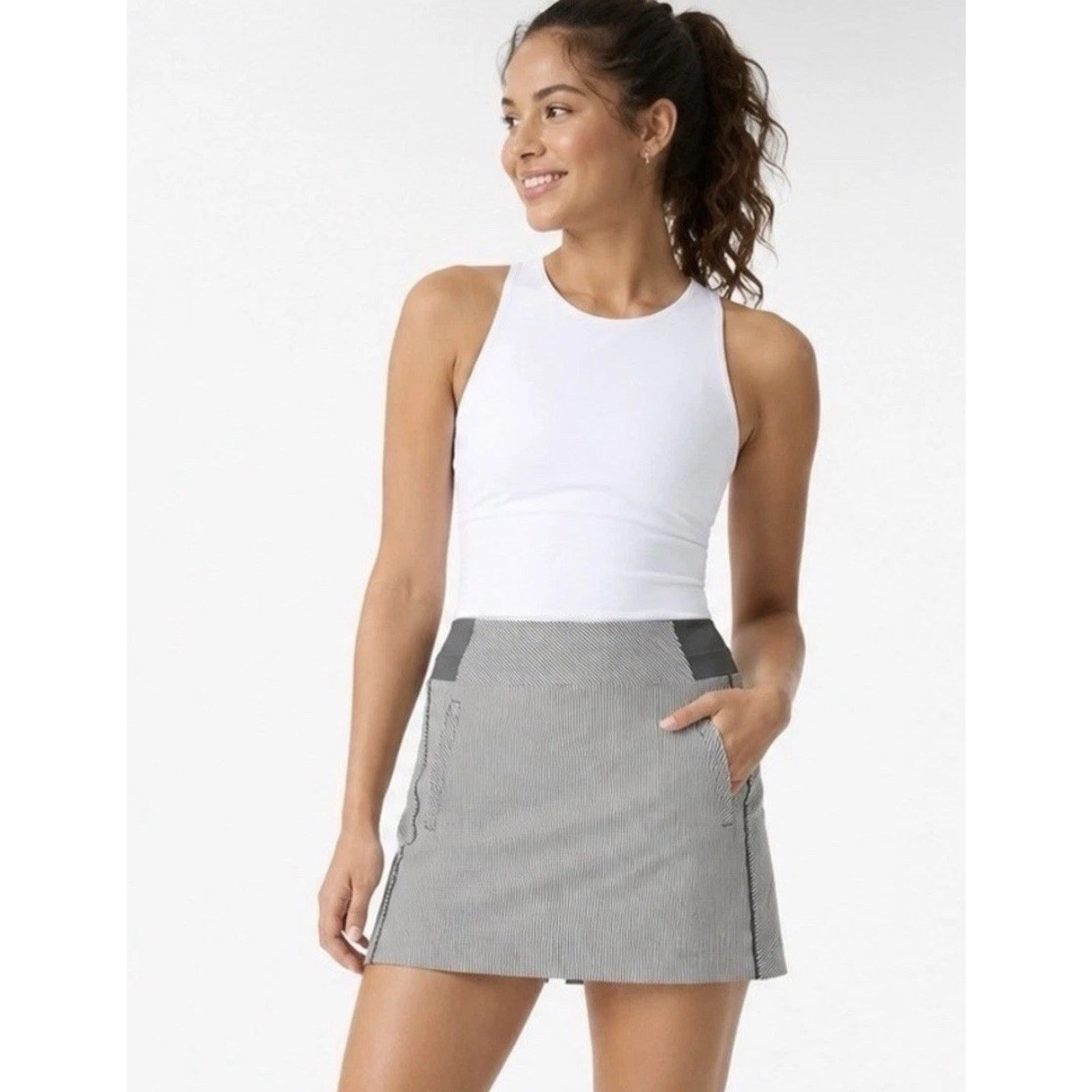 Athleta Athleta Gray White Striped Athletic Tennis Golf Skort Size 38" / US 16 / IT 52 - 2 Thumbnail