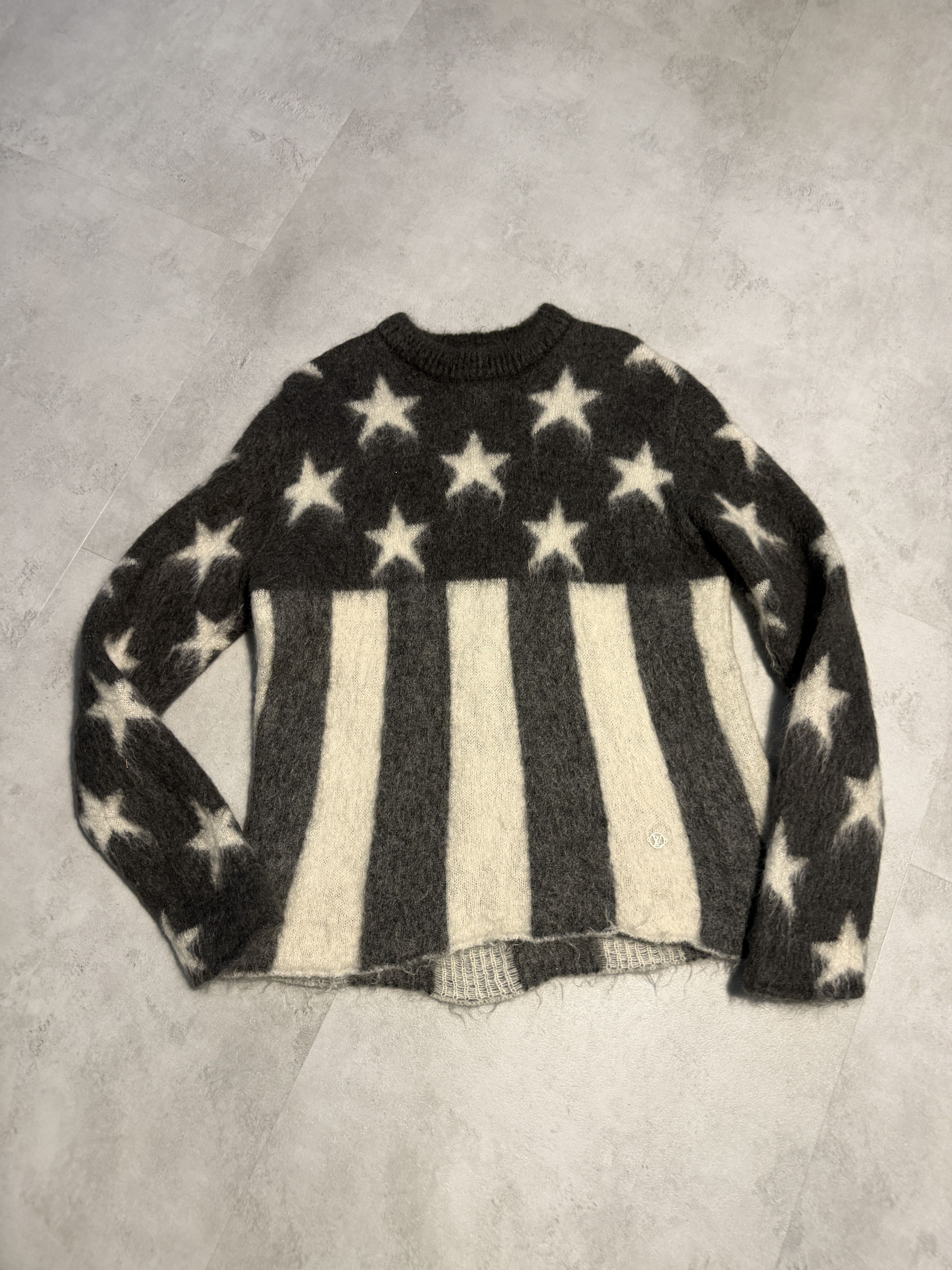 Louis Vuitton Louis Vuitton USA Flag Mohair Sweater Size US M / EU 48-50 / 2 - 1 Thumbnail