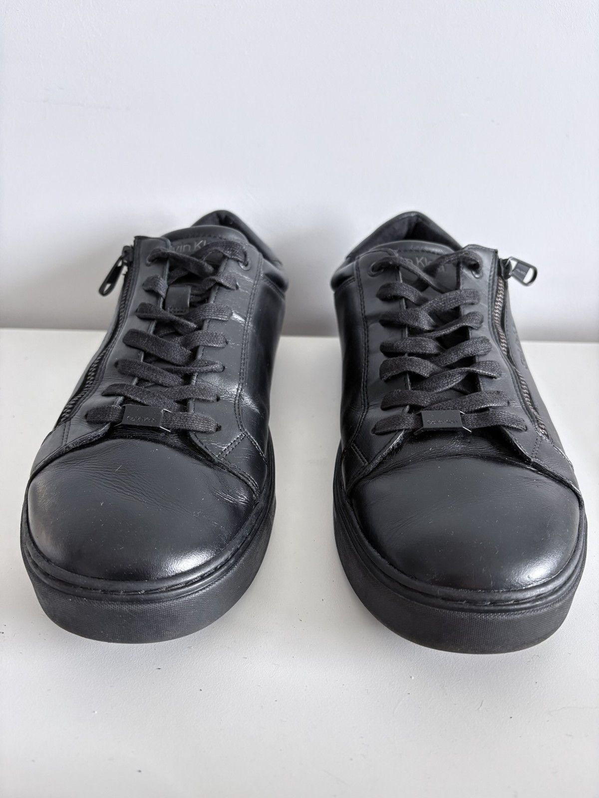 Calvin Klein Calvin Klein leather sneakers zip low top men's size 44 Size US 11 / EU 44 - 2 Thumbnail