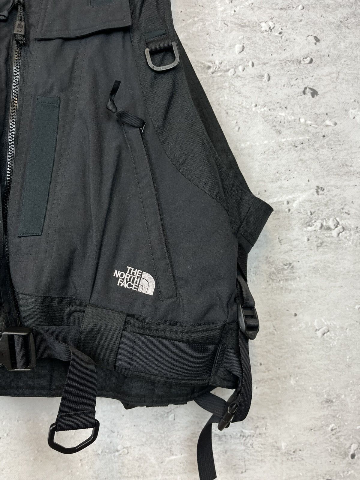The North Face TNF Black The North Face Men’s XL OG RTG Vest Size US XL / EU 56 / 4 - 4 Thumbnail